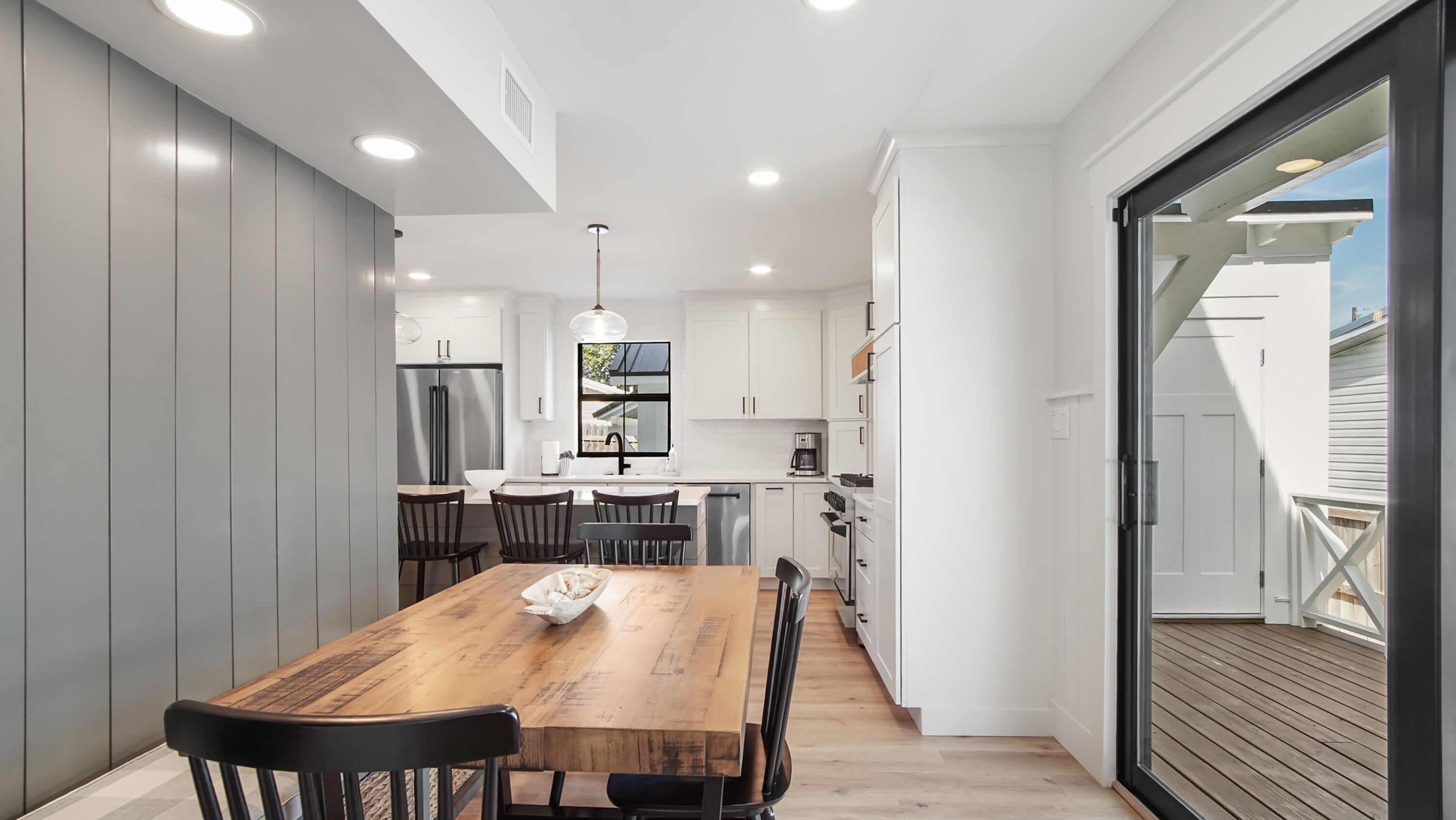 LAGUNA BEACH - Residential