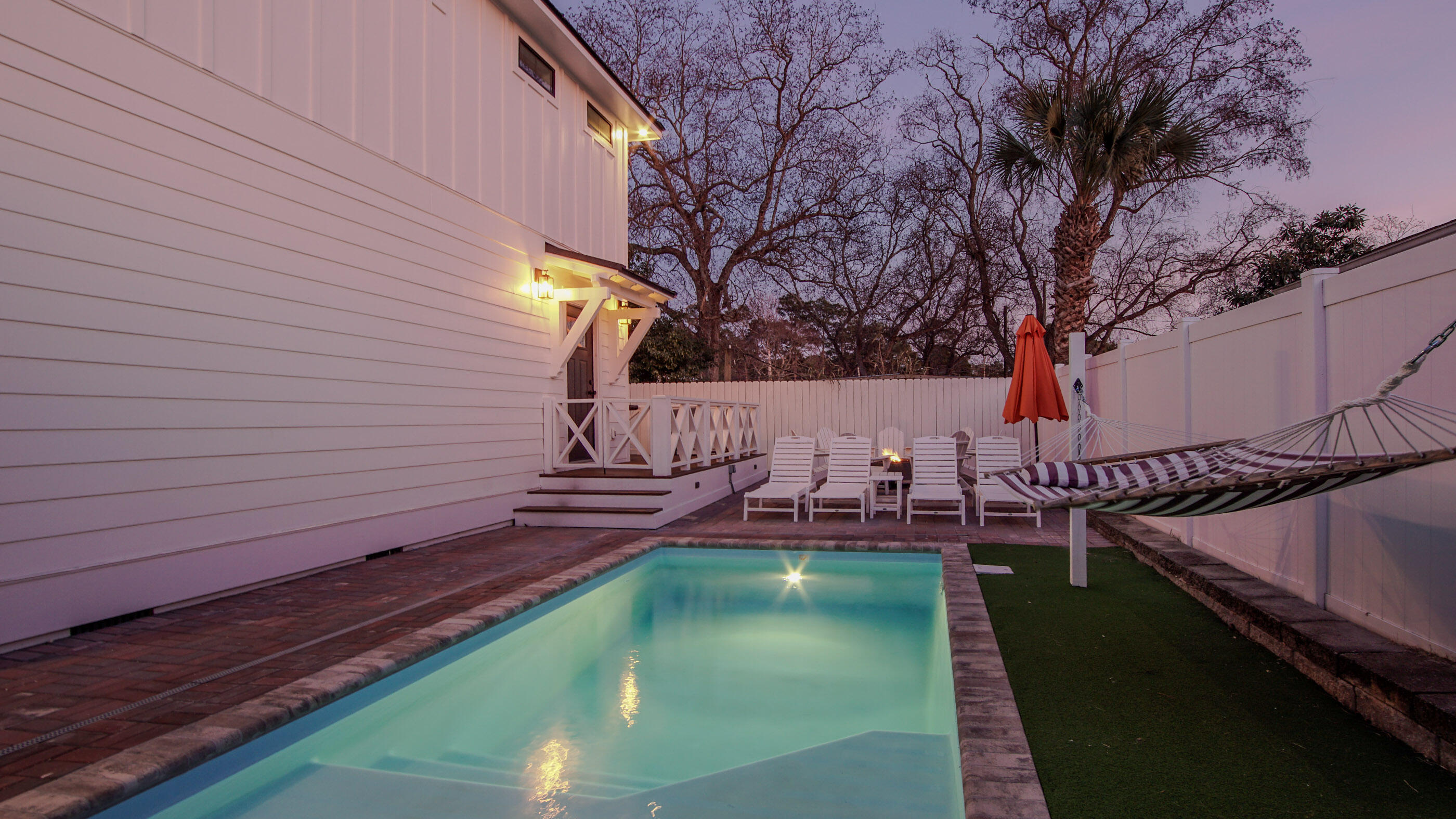 LAGUNA BEACH - Residential