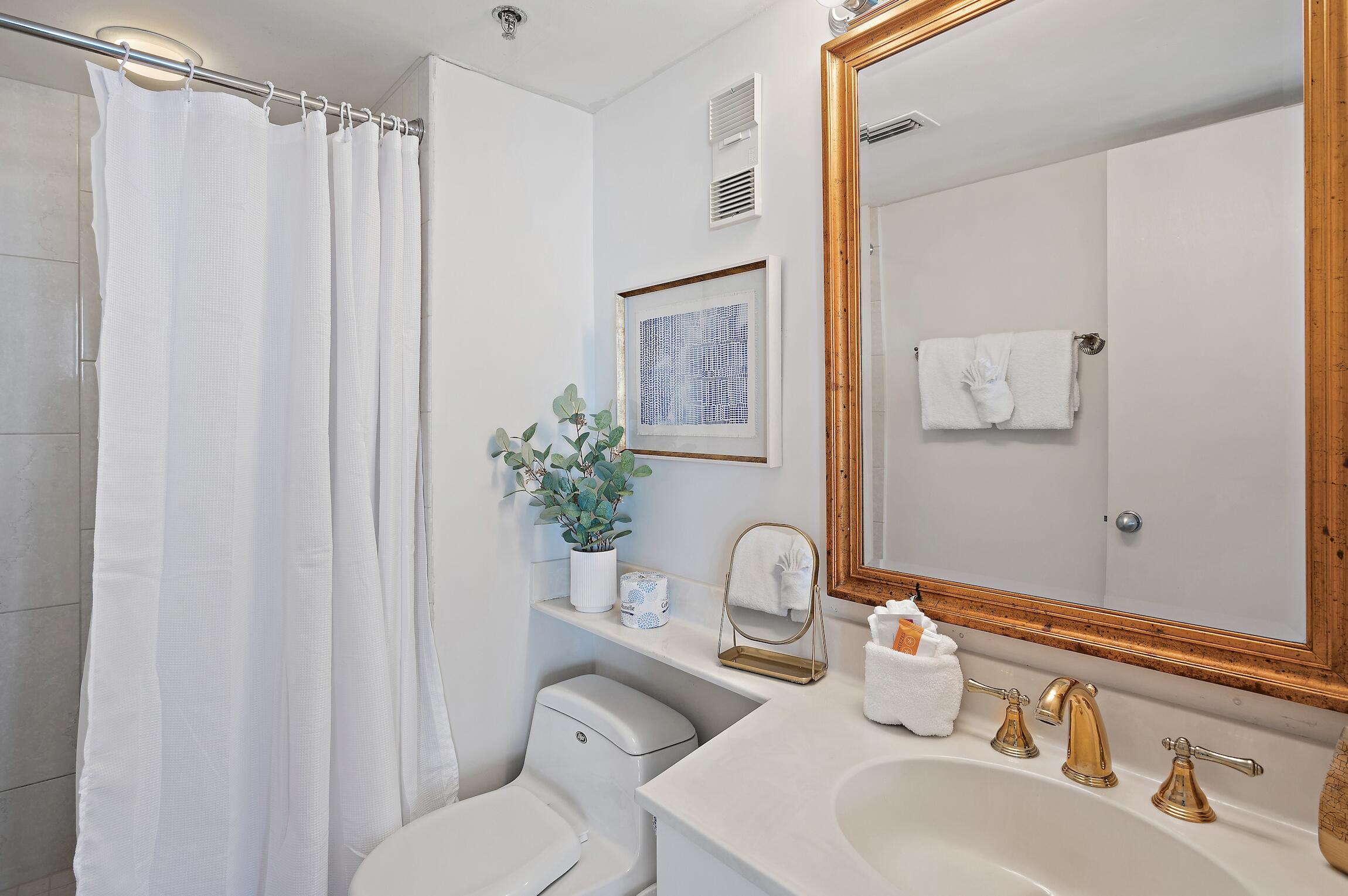 MAGNOLIA HOUSE - Residential