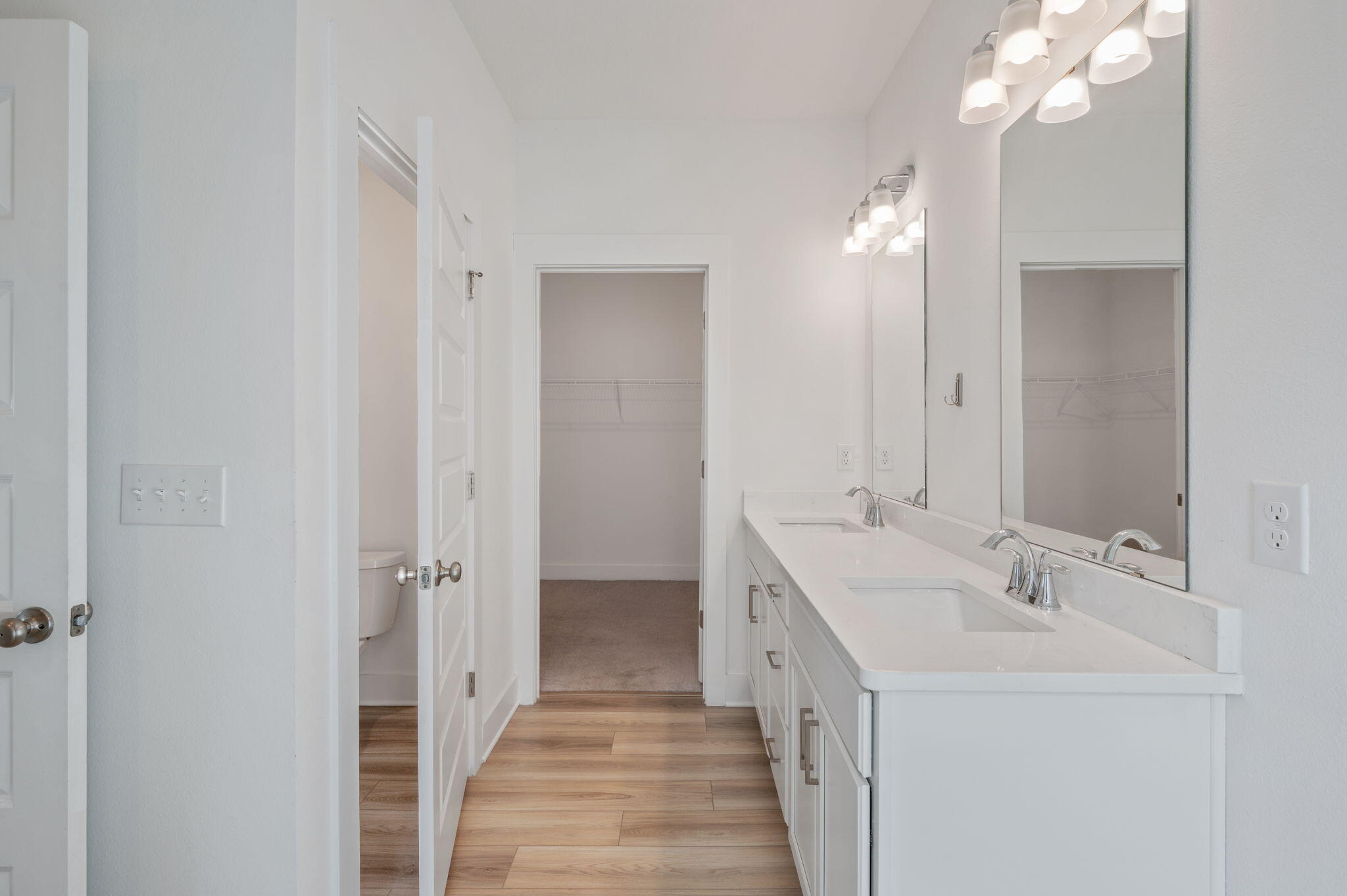 Magnolia Creeks - Residential