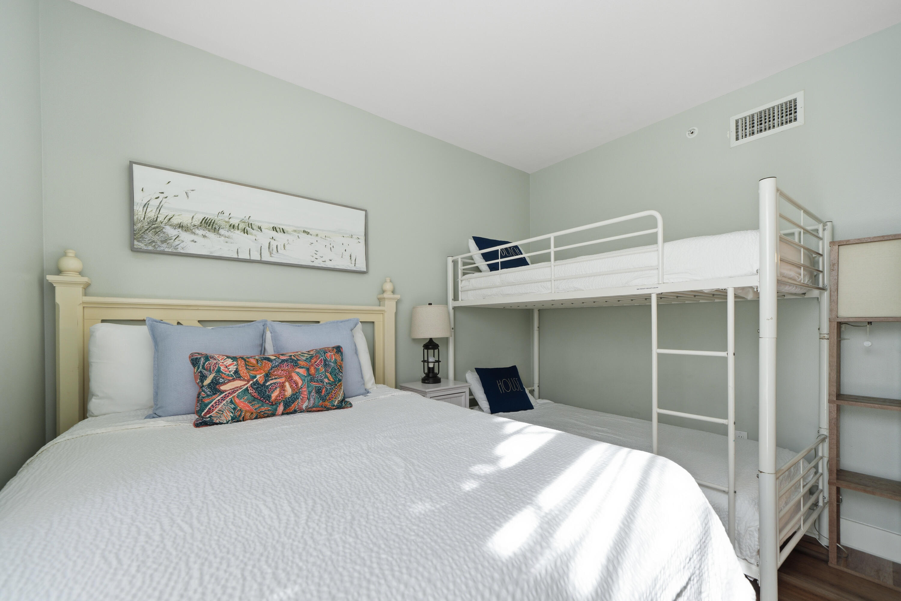 MARKET STREET INN - Residential