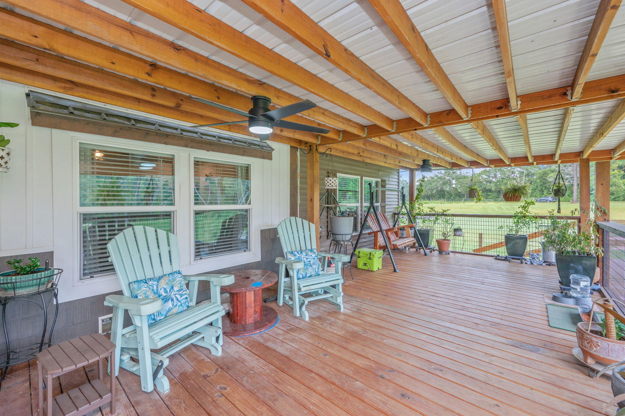 737 Hemphill Road