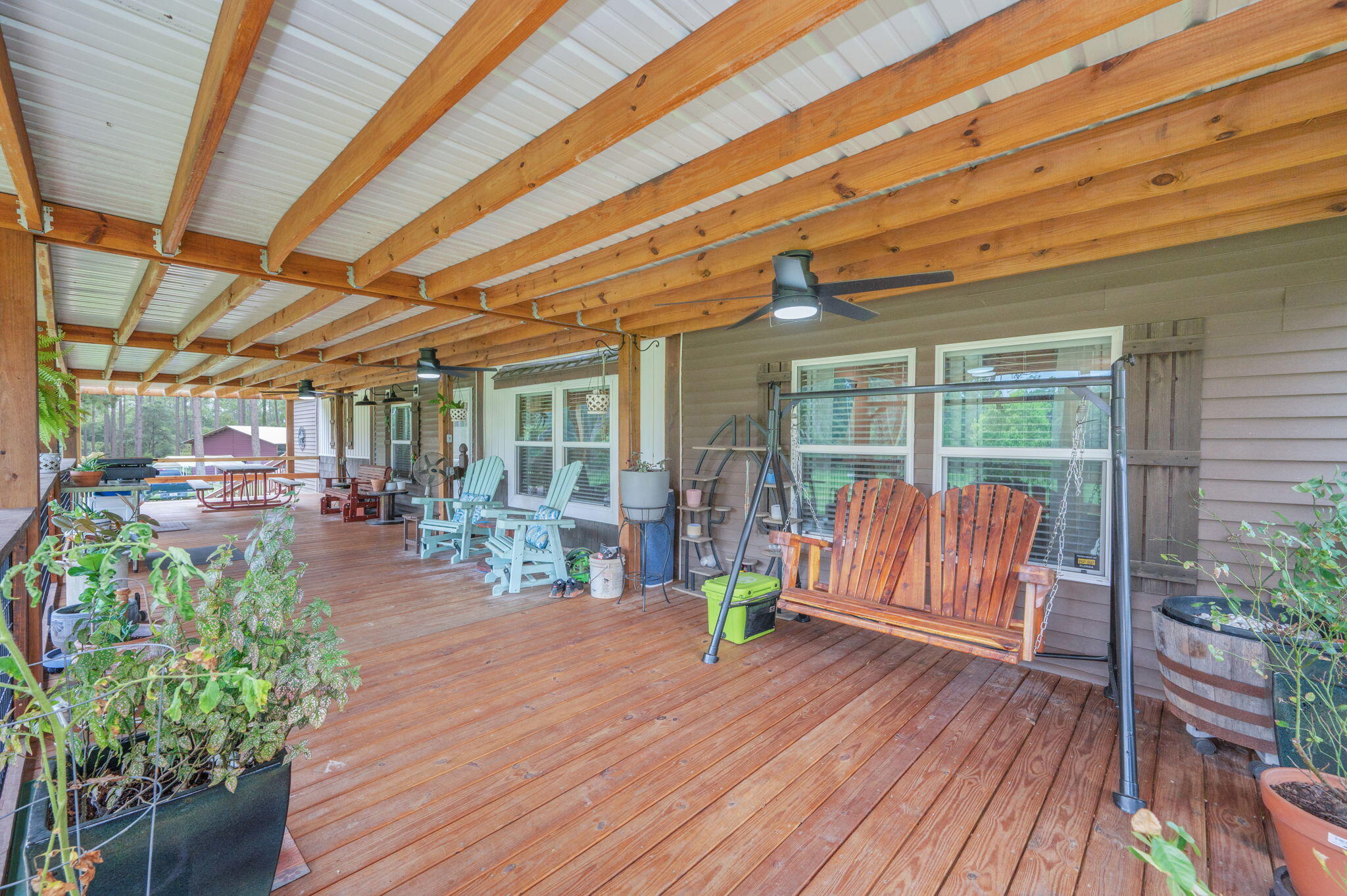 737 Hemphill Road