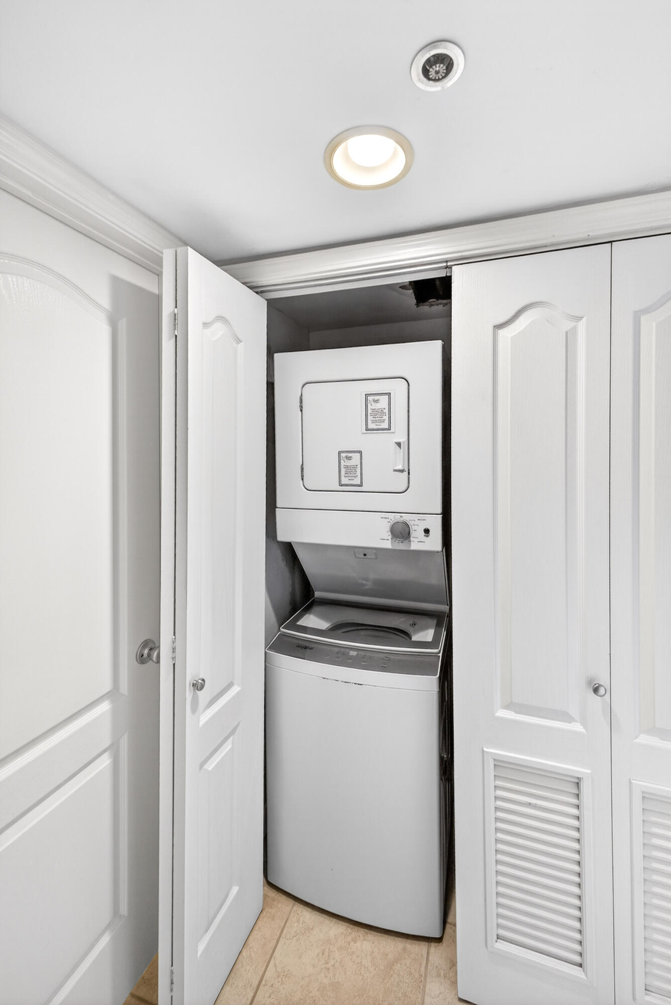 BEACHSIDE TWO - Residential