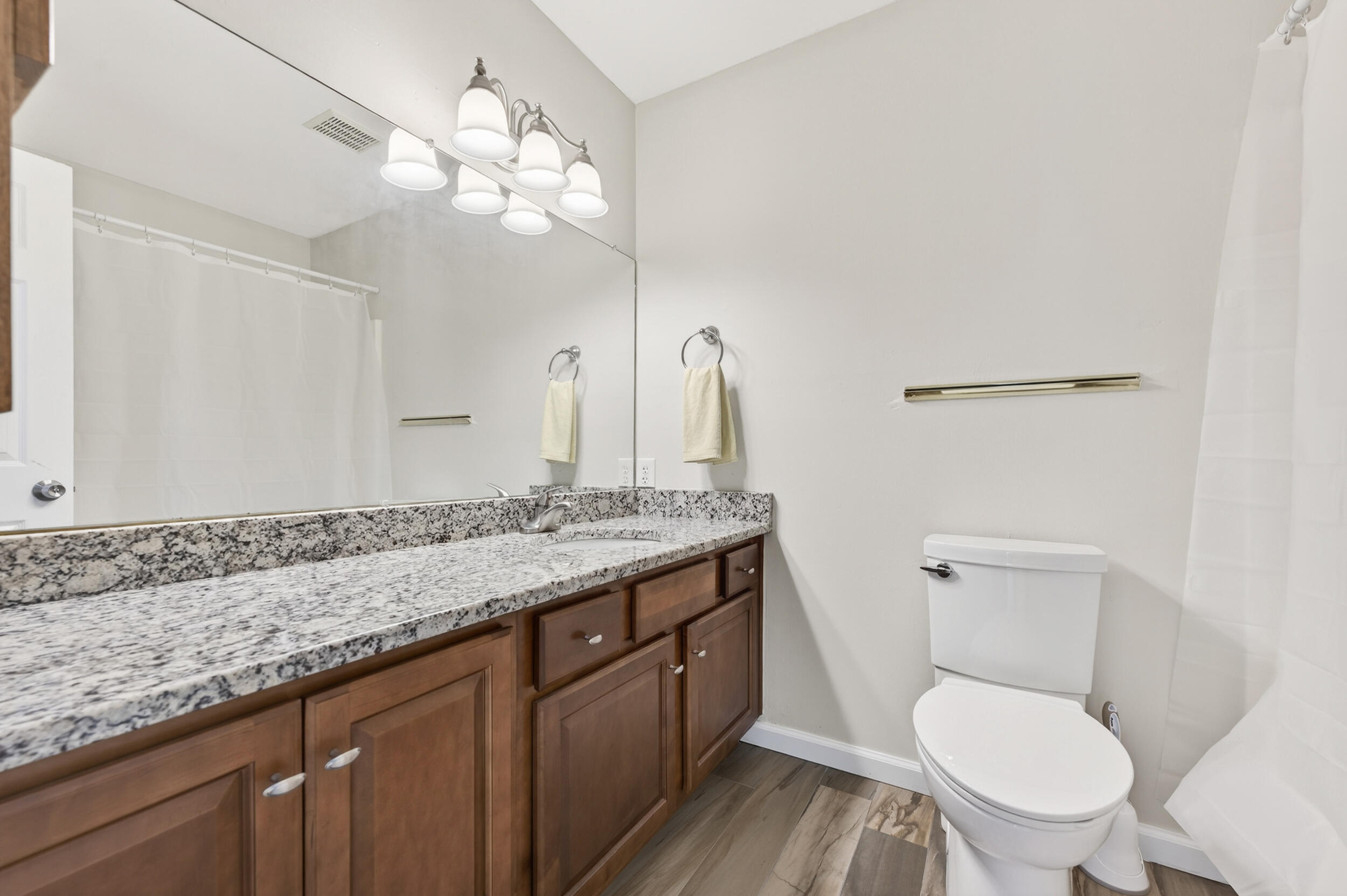 THE NICEVILLE PINES - Residential