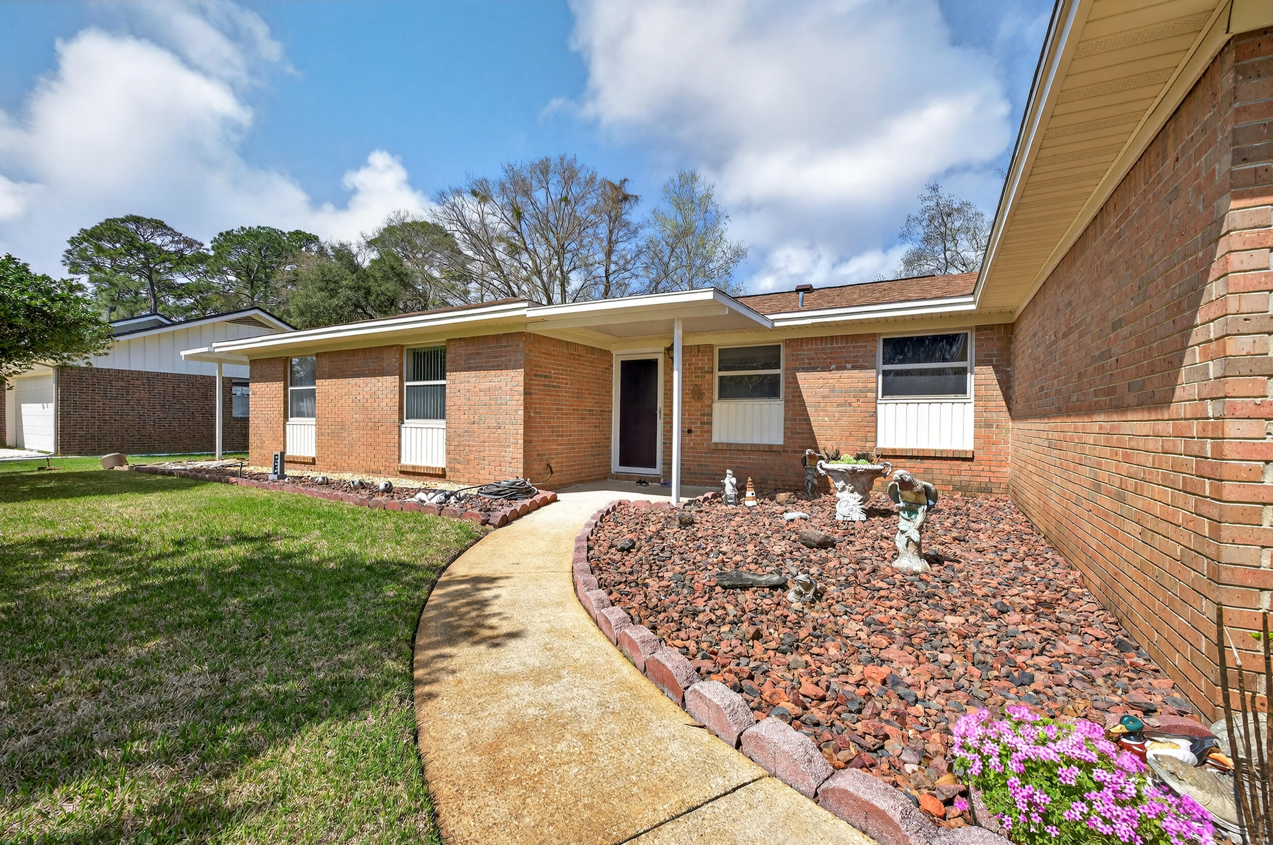 THE NICEVILLE PINES - Residential