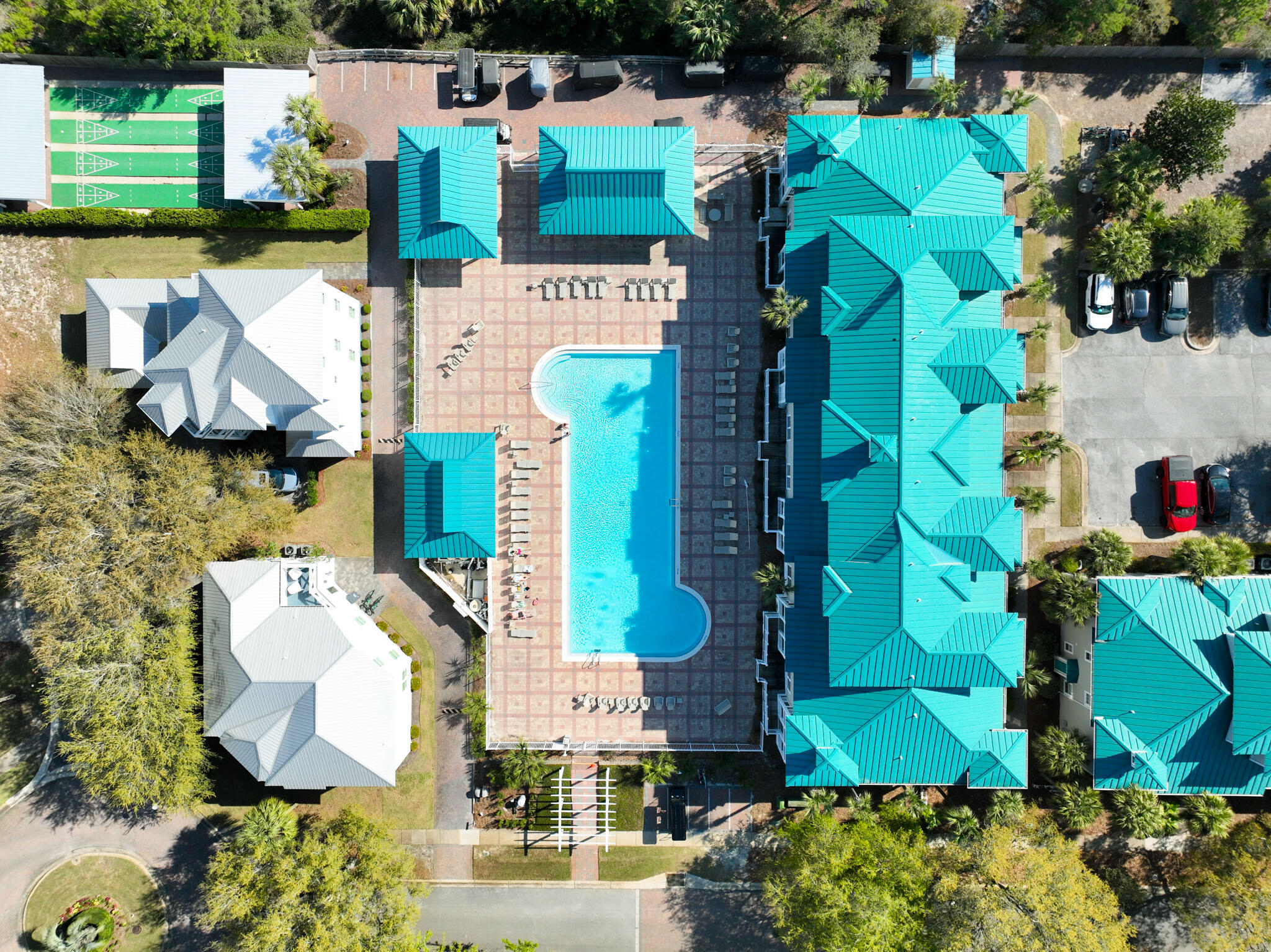 VILLAGE AT BLUE MOUNTAIN BEACH - Residential