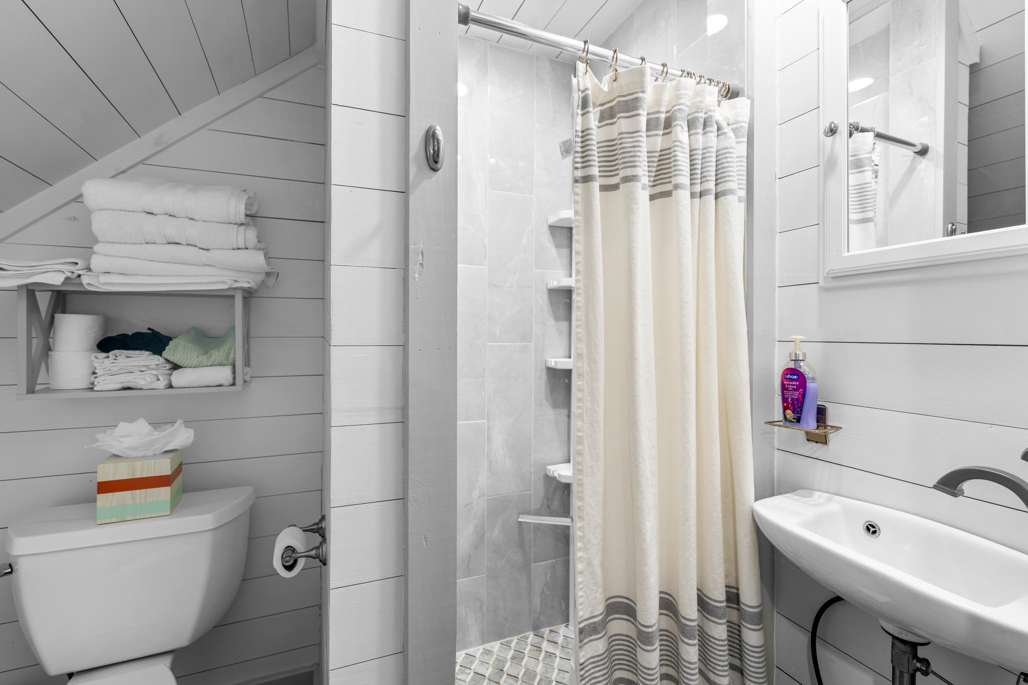 VILLAGE AT BLUE MOUNTAIN BEACH - Residential