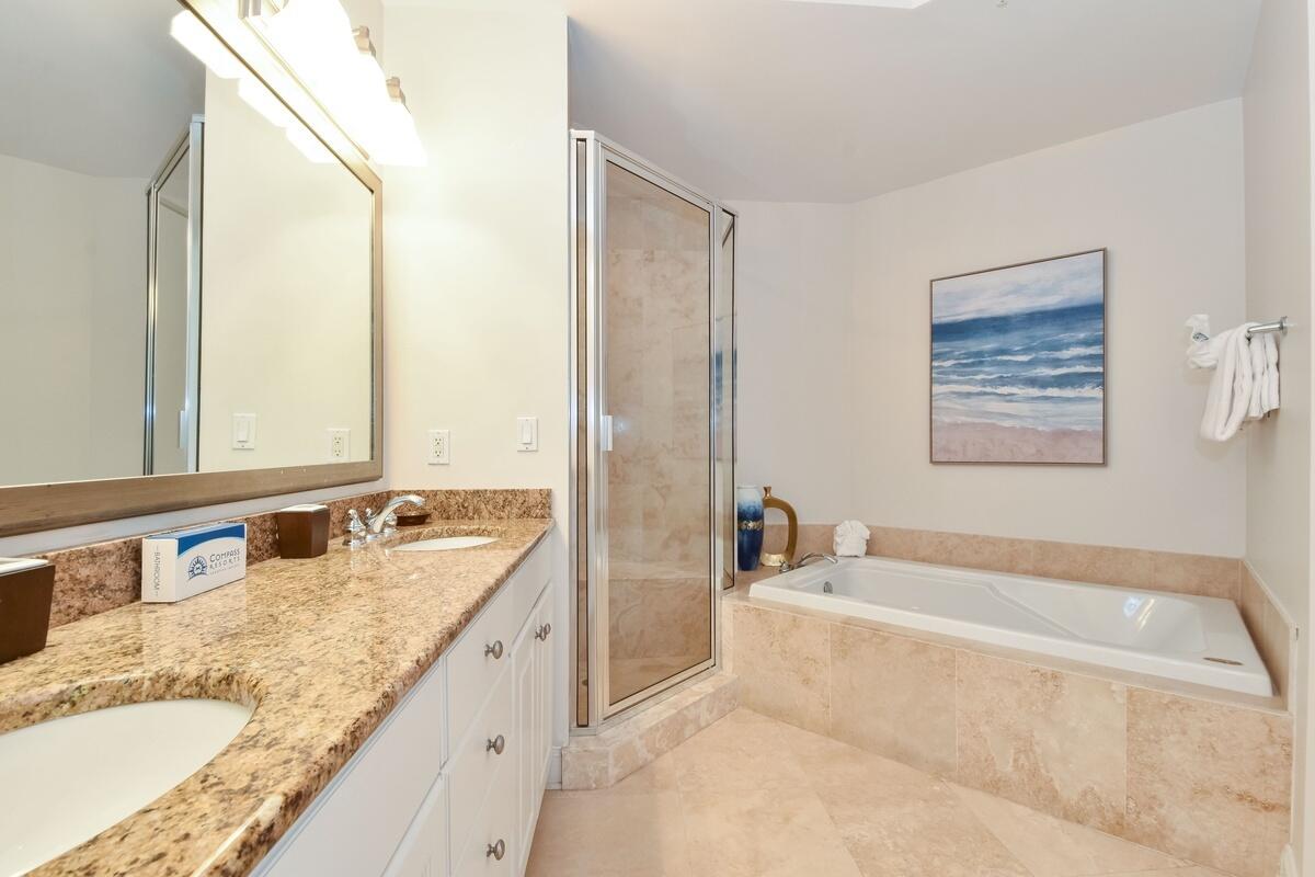 SILVER BEACH TOWERS - Residential