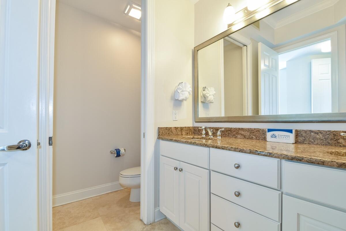 SILVER BEACH TOWERS - Residential