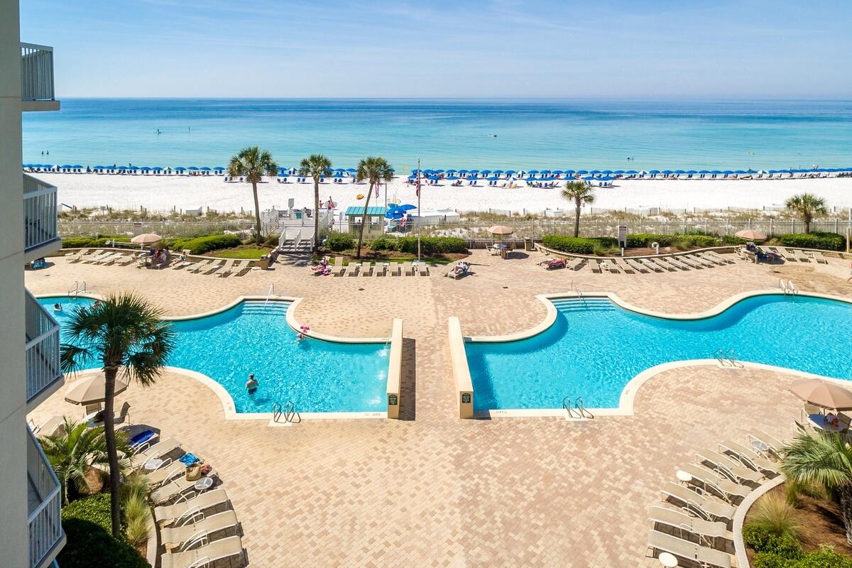 SILVER BEACH TOWERS - Residential