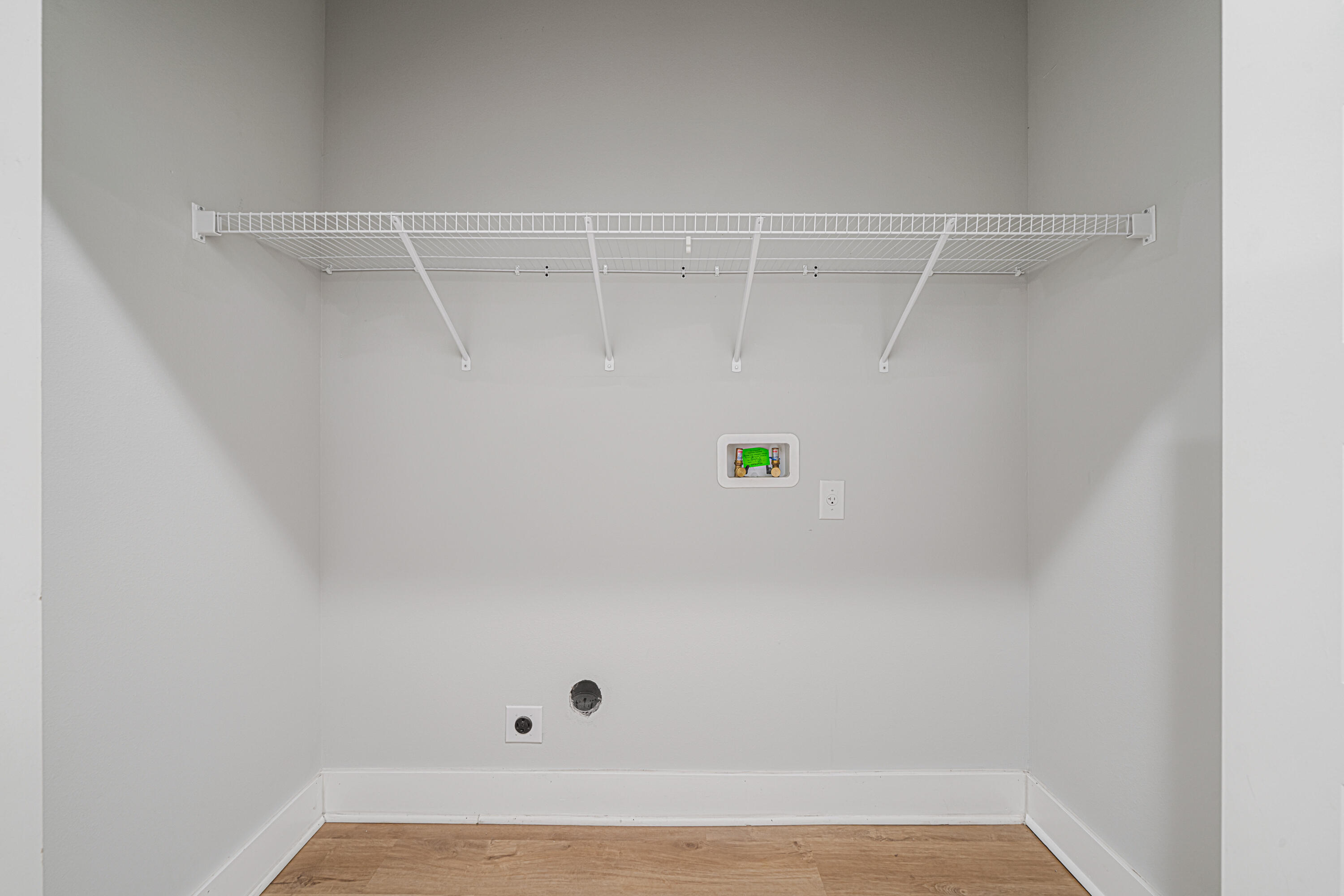 NONESUCH WAY - Residential