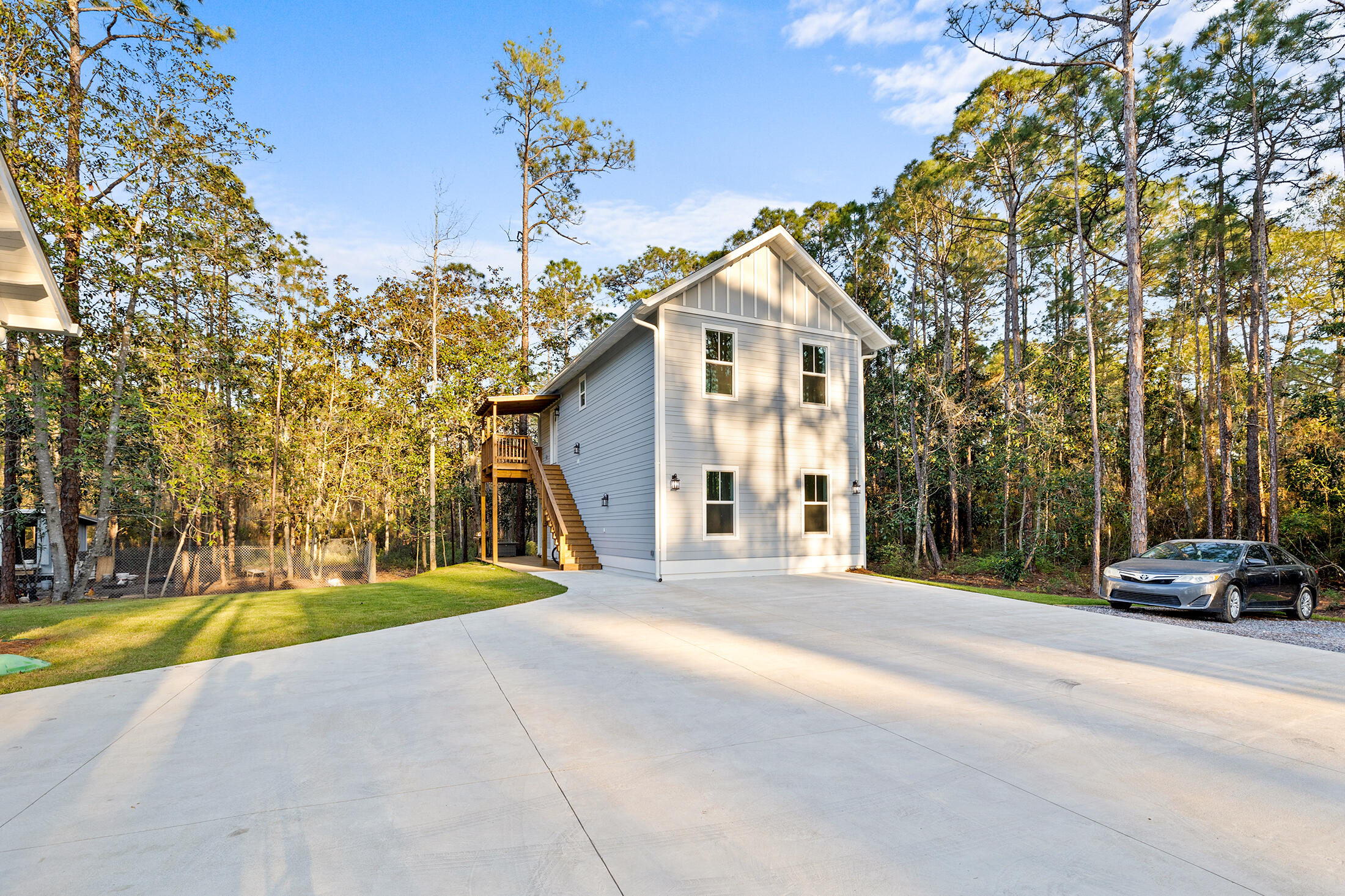 NONE / NO RECORDED SUBDIVISION - Residential