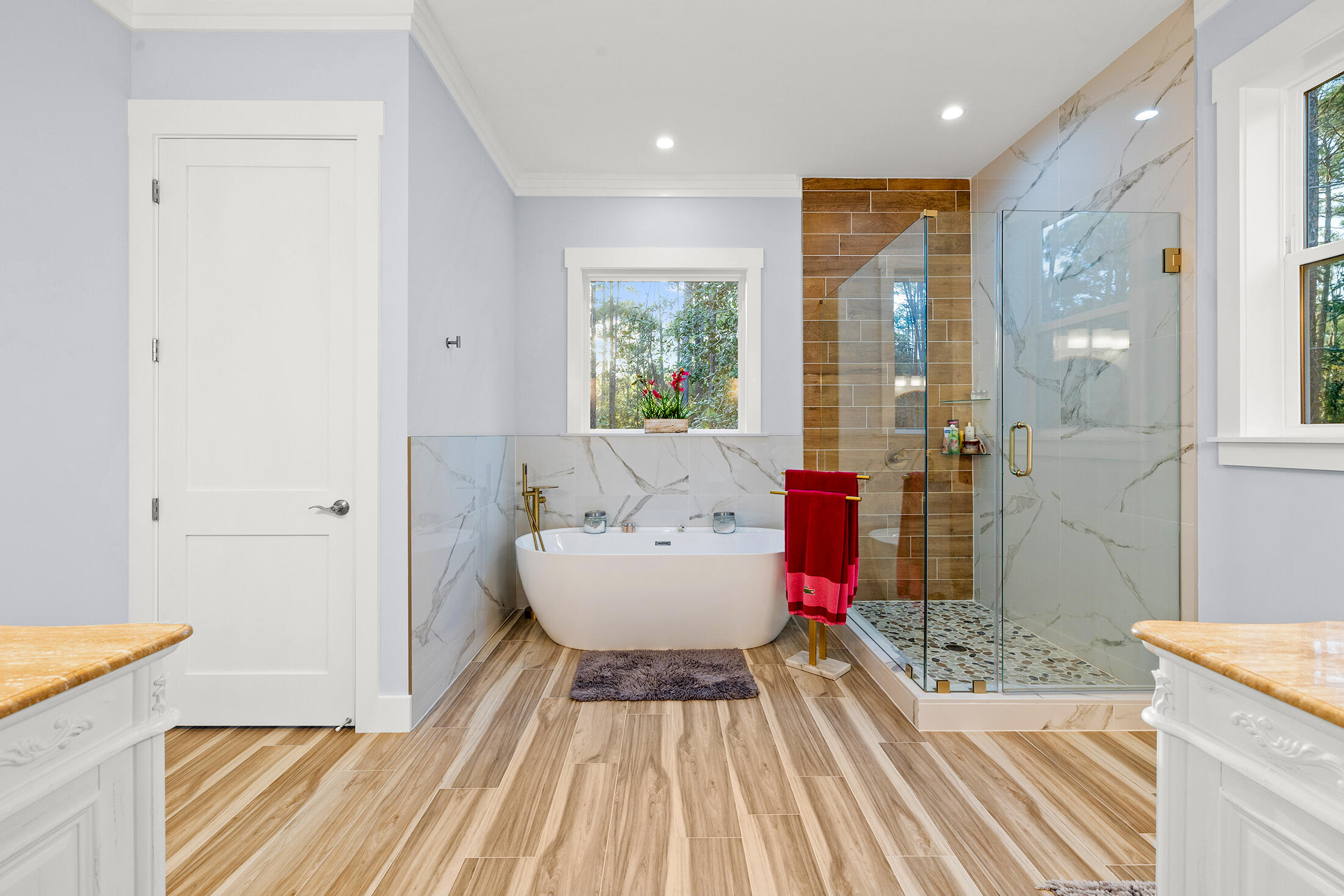 NONE / NO RECORDED SUBDIVISION - Residential