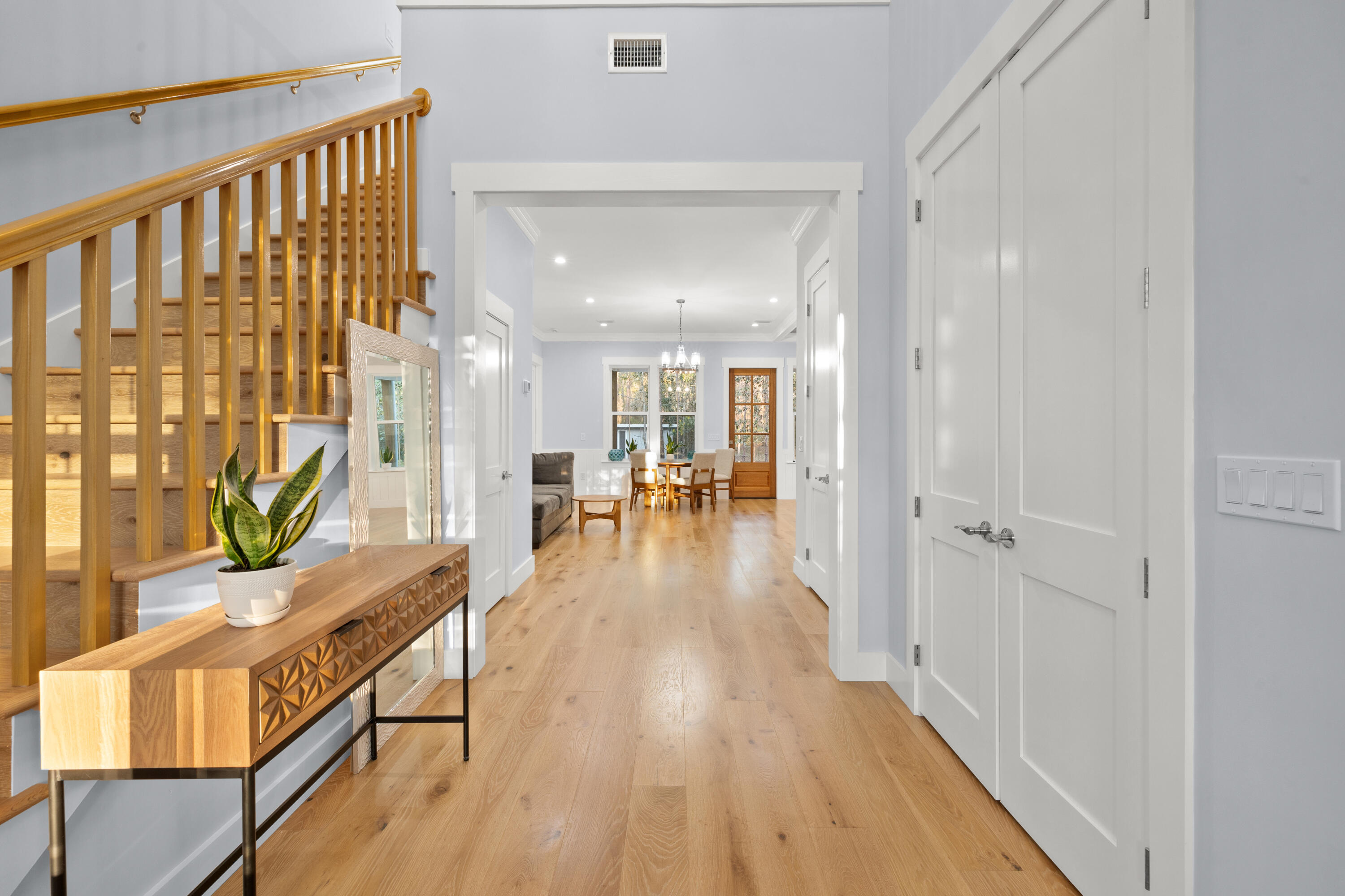 NONE / NO RECORDED SUBDIVISION - Residential