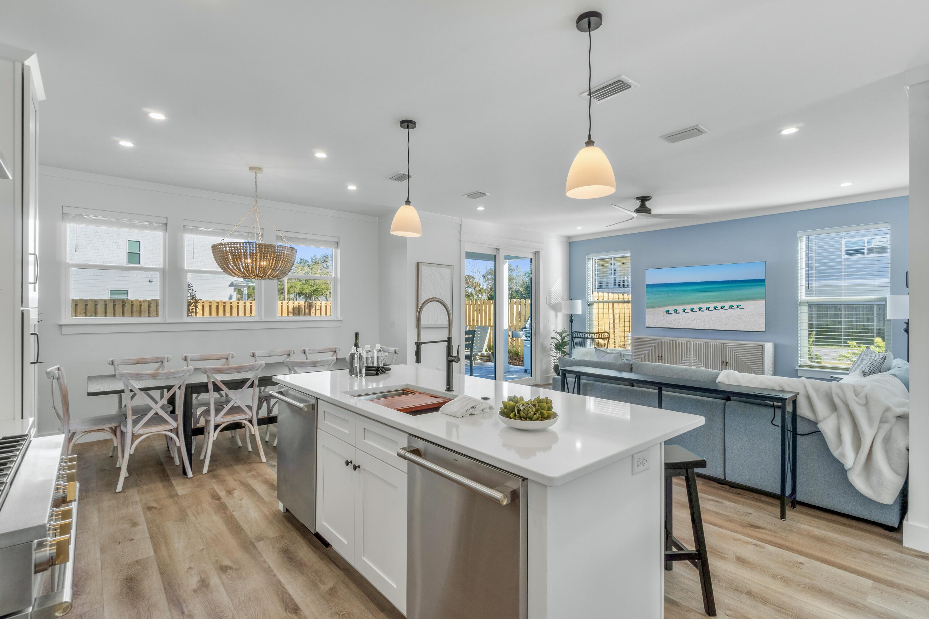 Blue Ohana - Residential