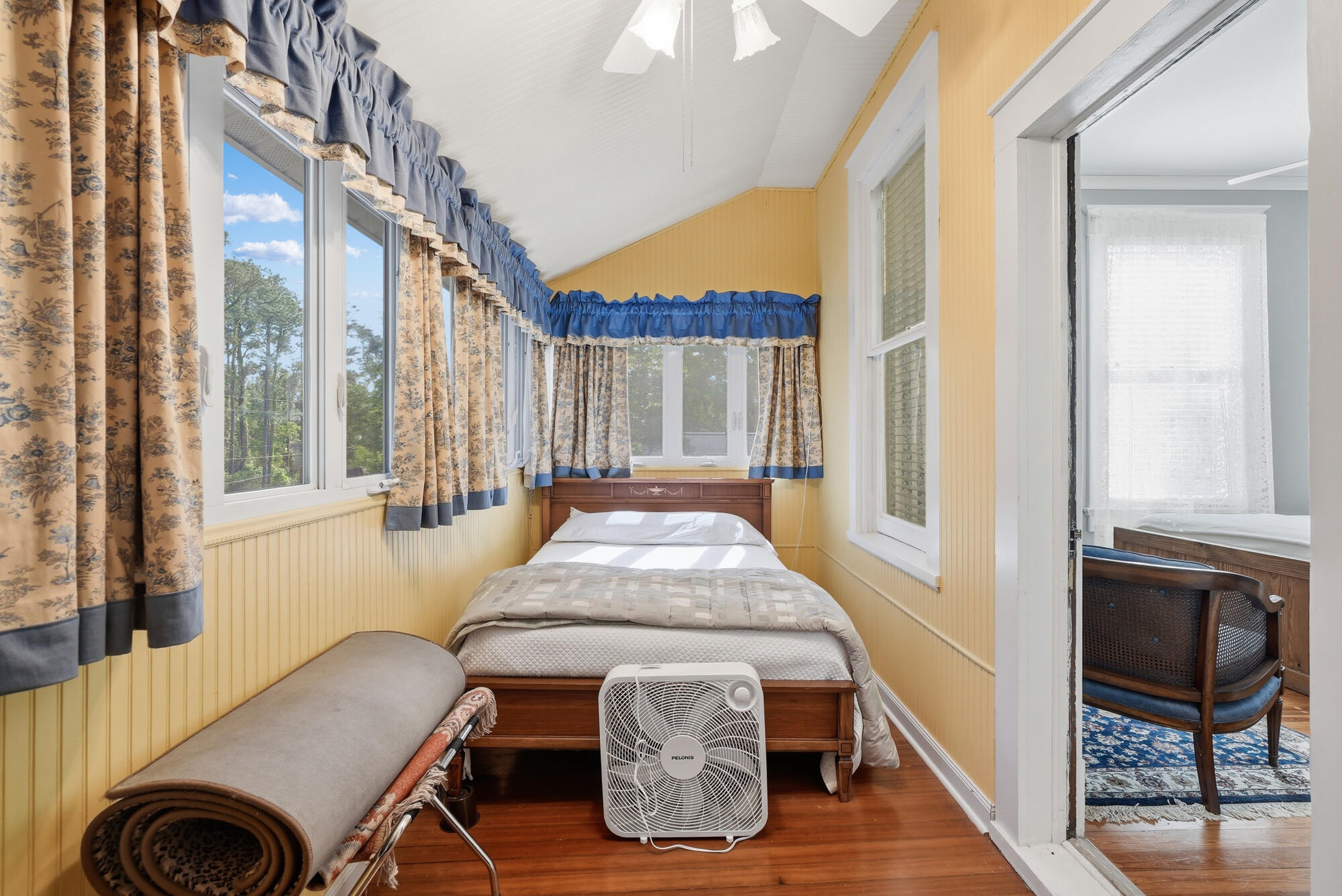 TOWN OF DEFUNIAK SPRINGS - Residential