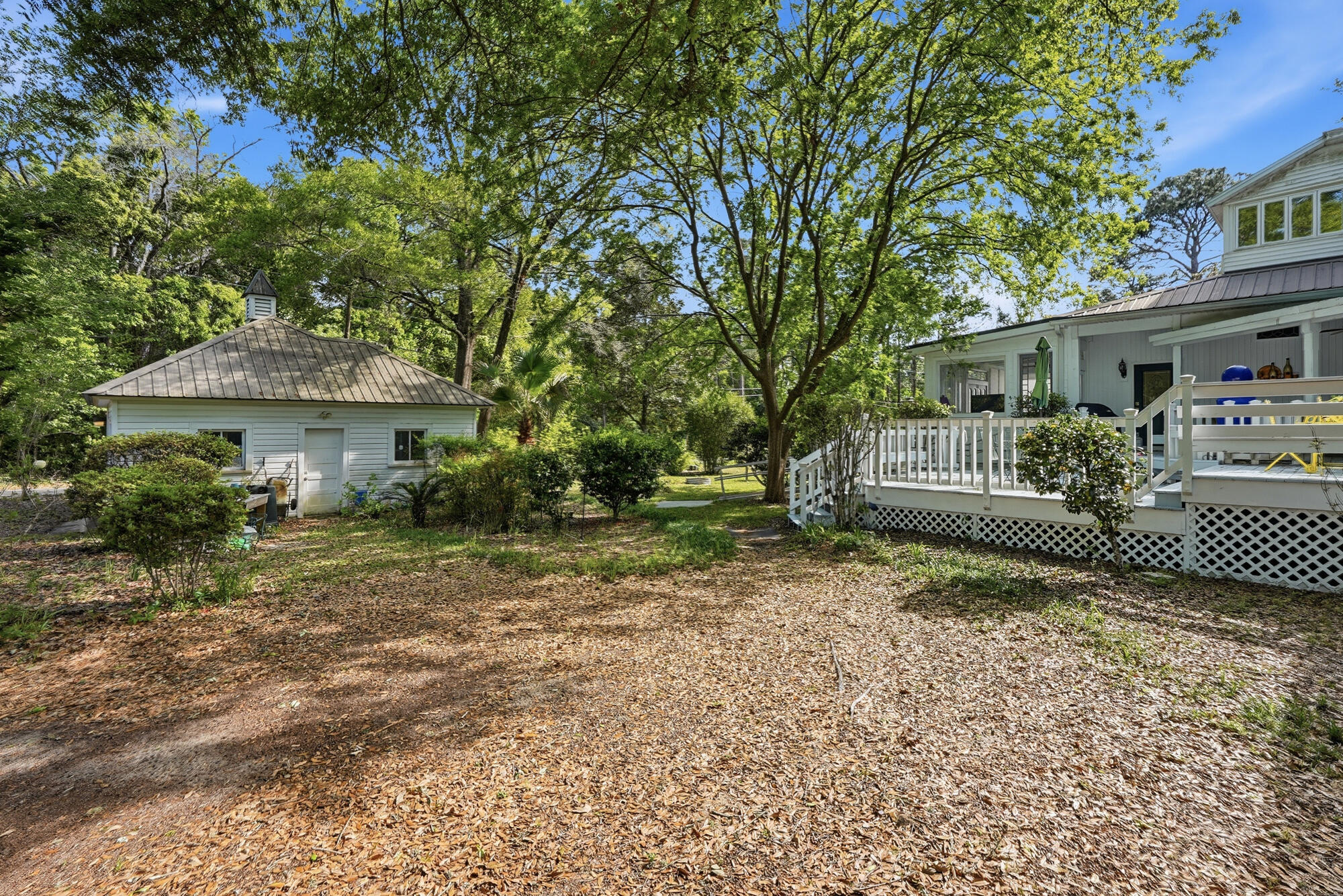 TOWN OF DEFUNIAK SPRINGS - Residential