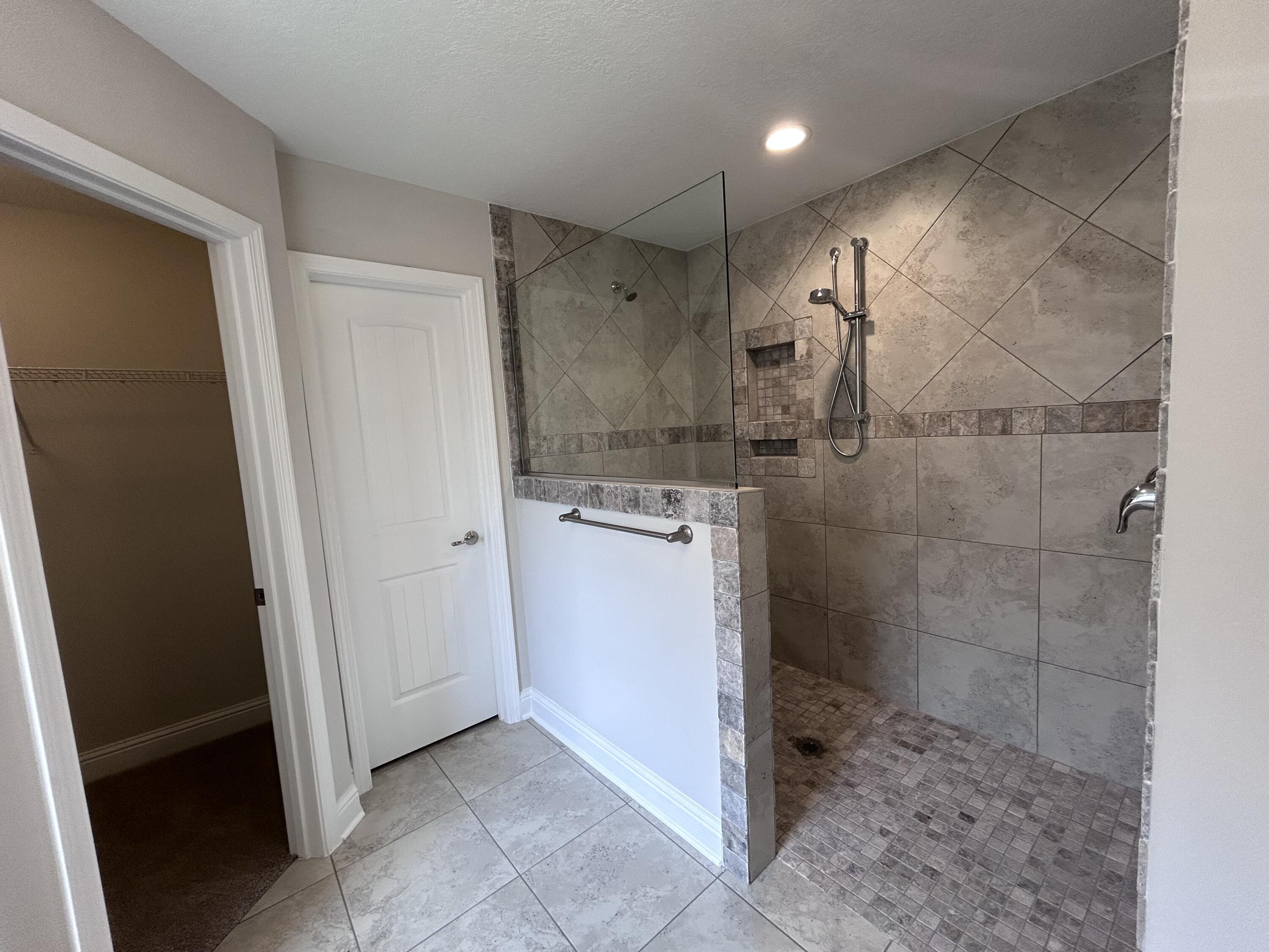 CREETS LANDING - Residential