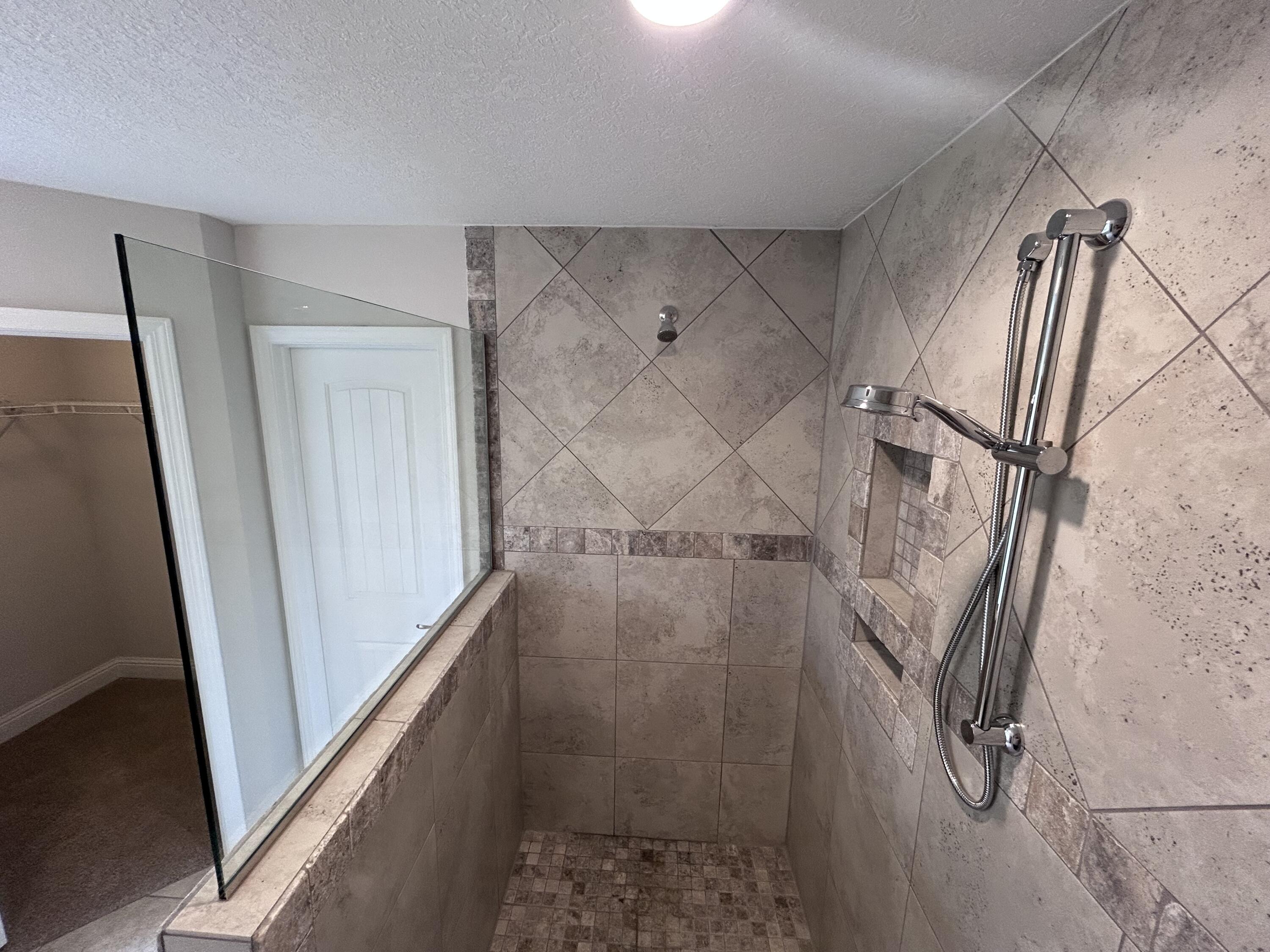 CREETS LANDING - Residential