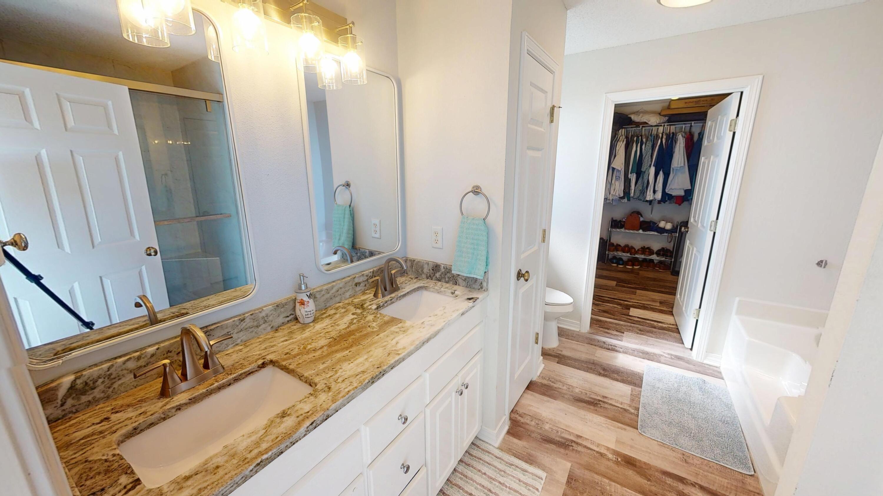 MARSH HARBOR - Residential