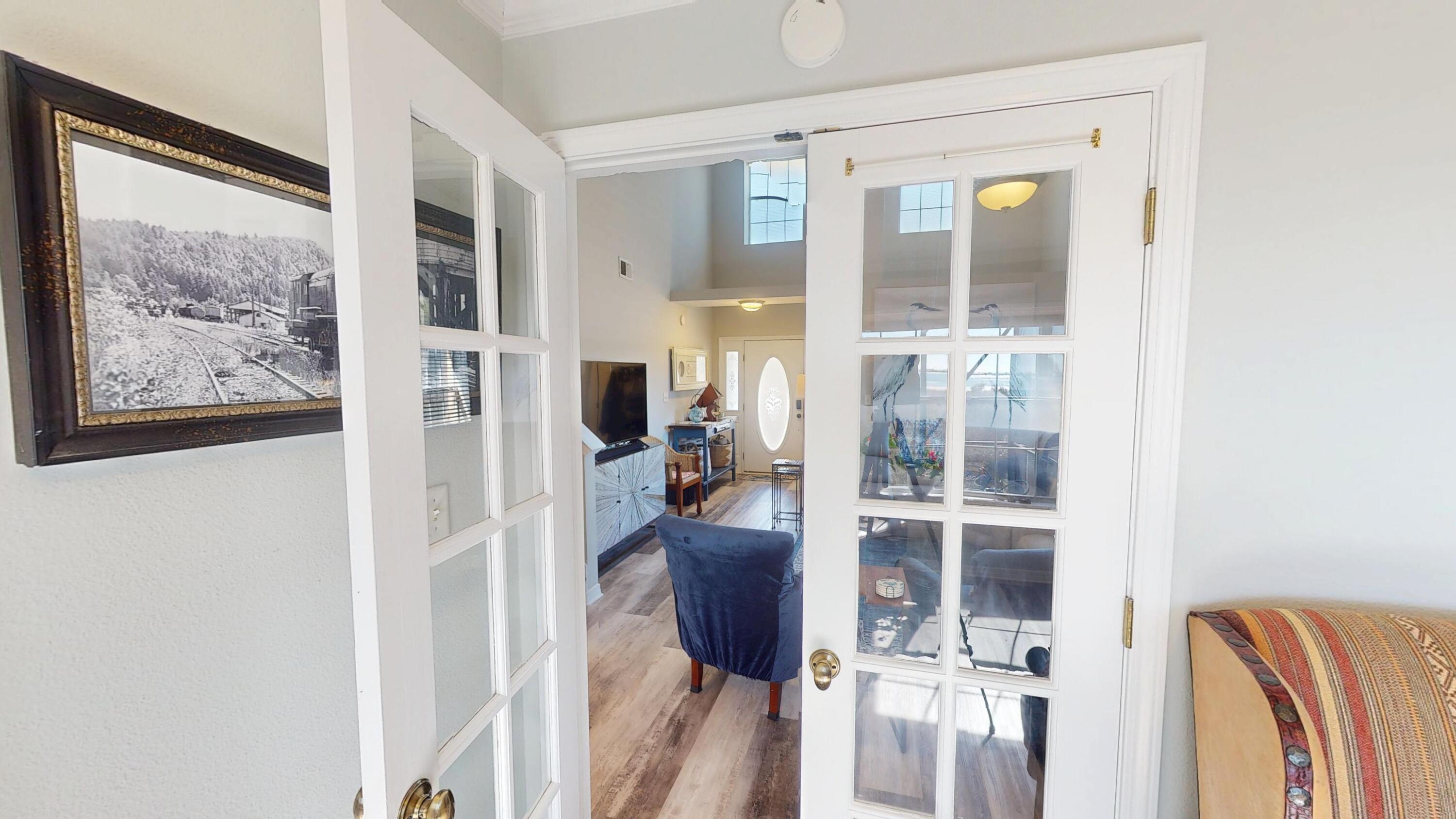 MARSH HARBOR - Residential