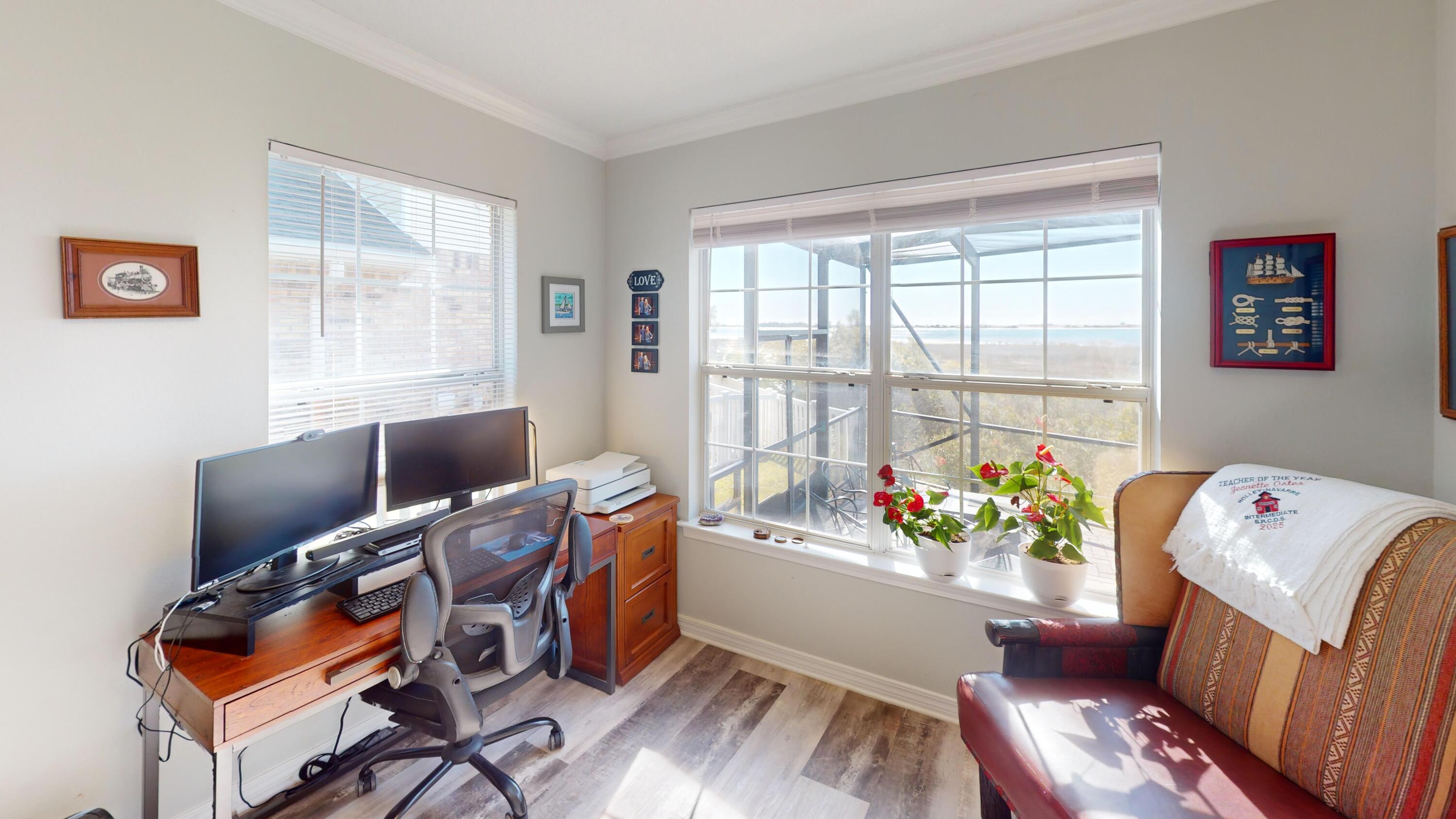 MARSH HARBOR - Residential