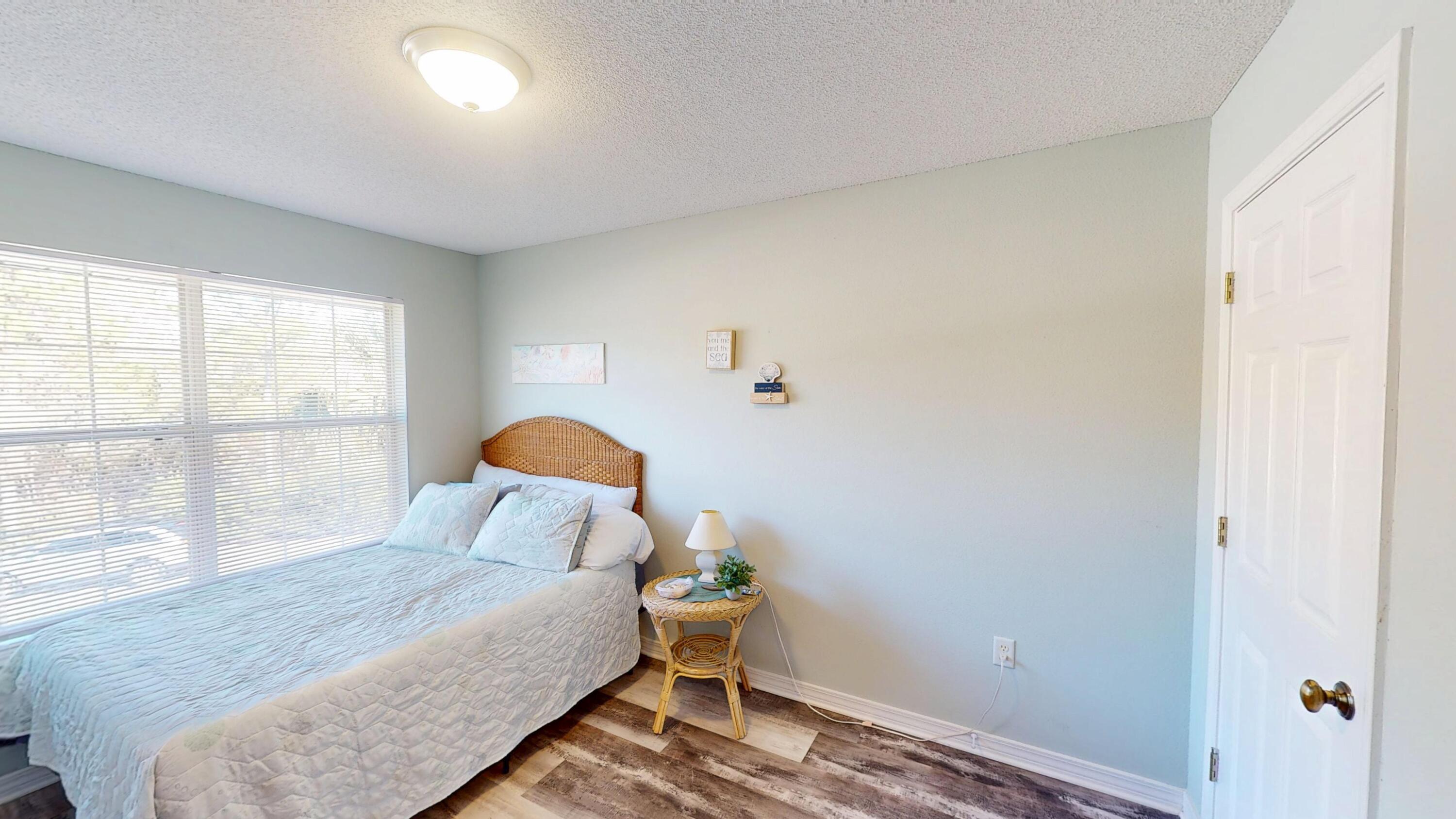 MARSH HARBOR - Residential