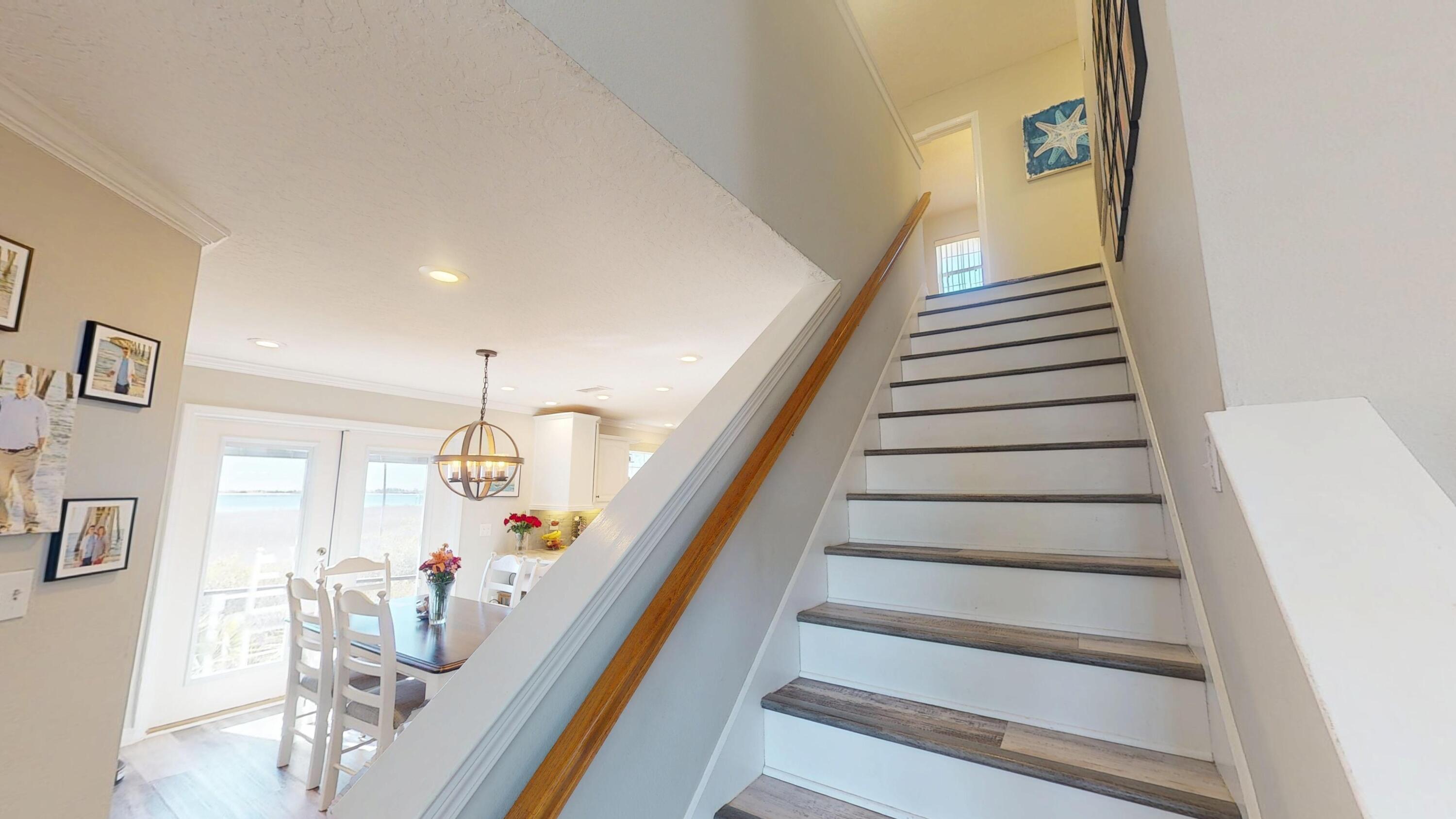 MARSH HARBOR - Residential