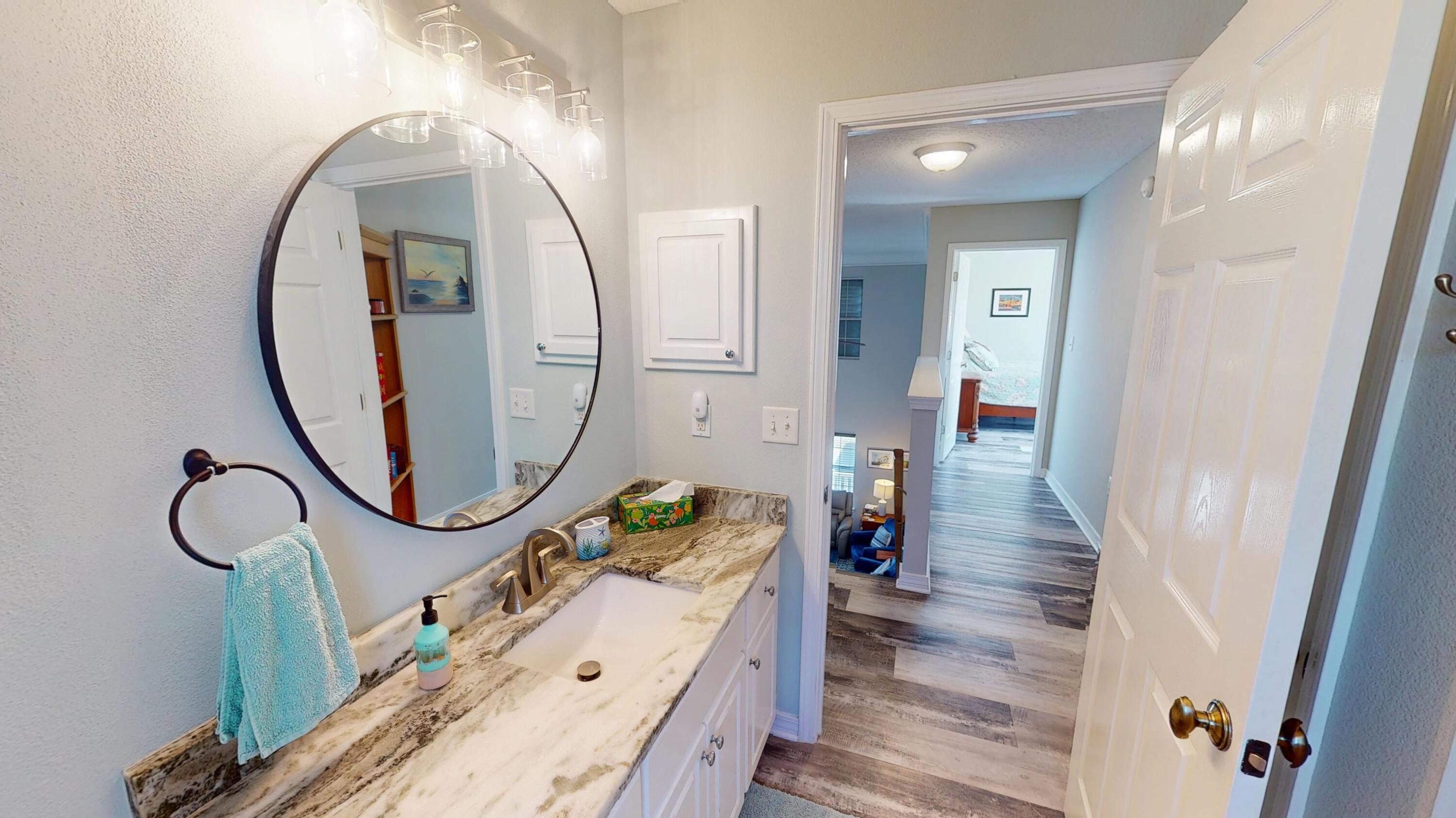 MARSH HARBOR - Residential