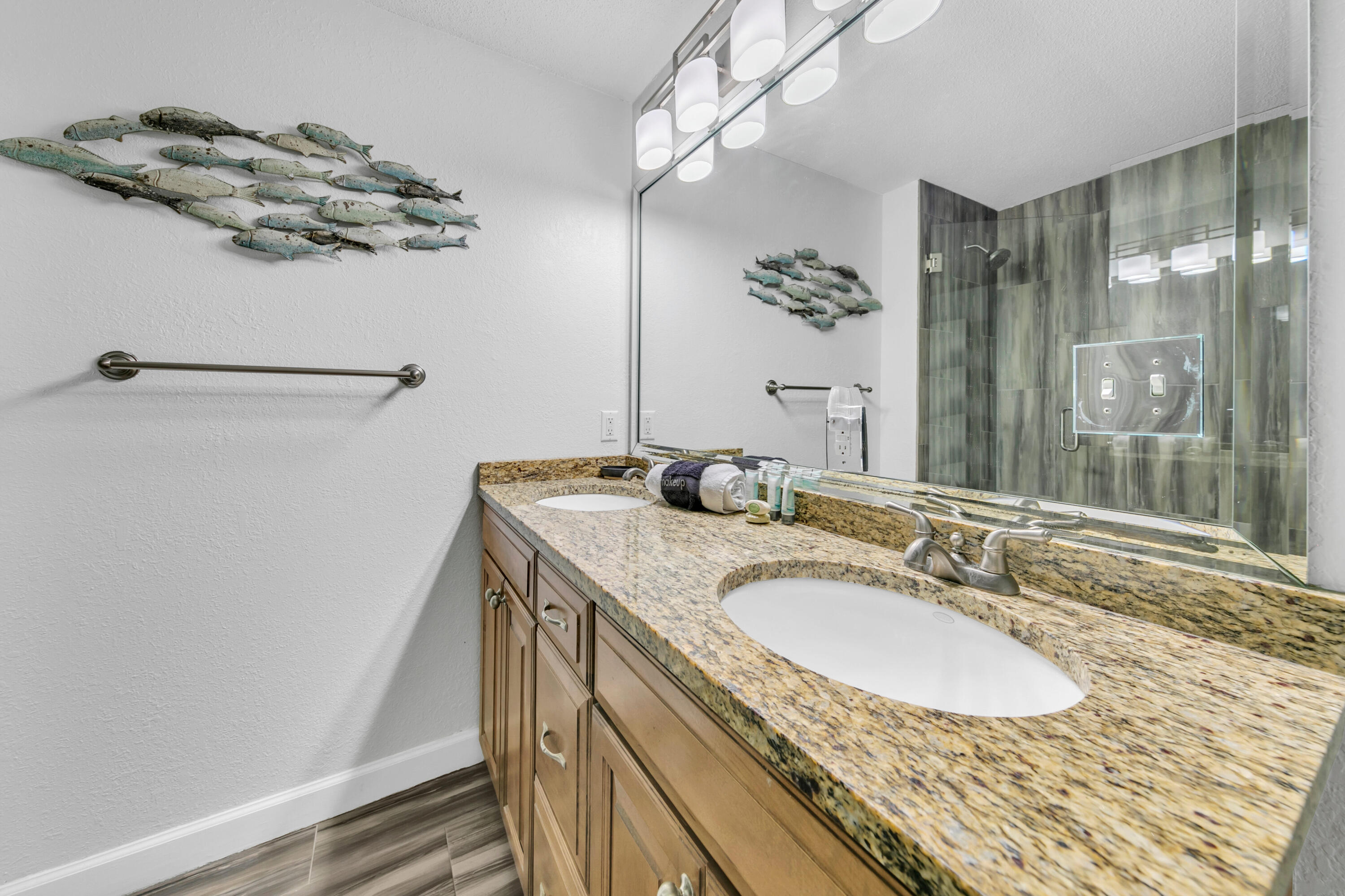 SUMMIT AT TOPS'L (THE) - Residential