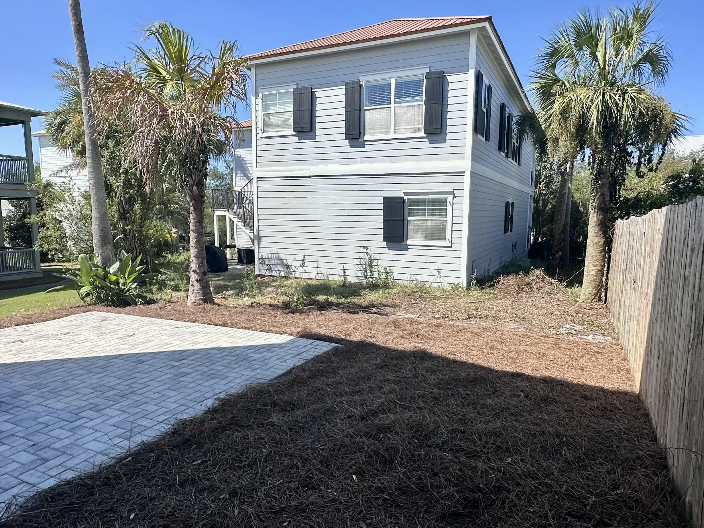 VILLAGE AT BLUE MOUNTAIN BEACH - Residential