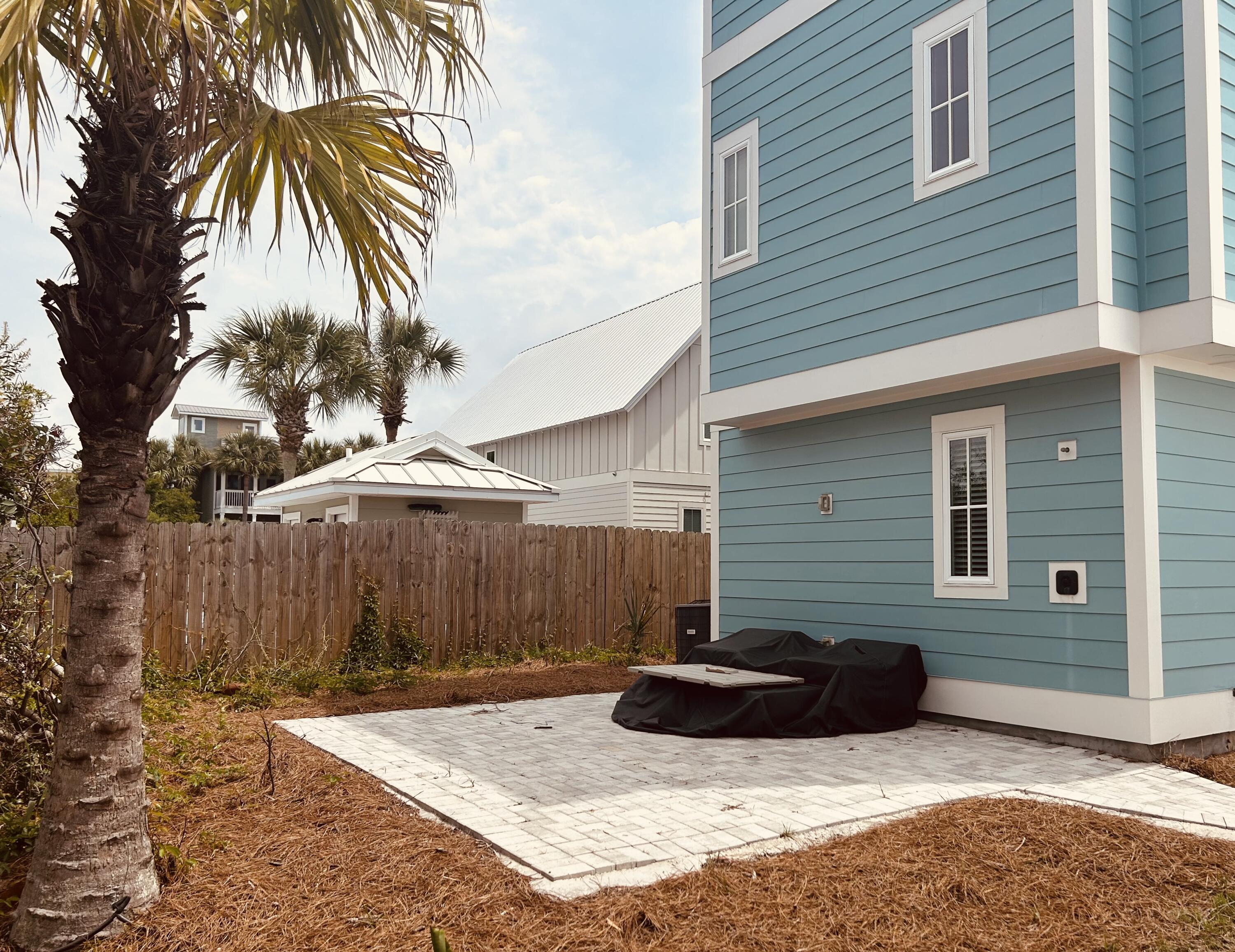 VILLAGE AT BLUE MOUNTAIN BEACH - Residential