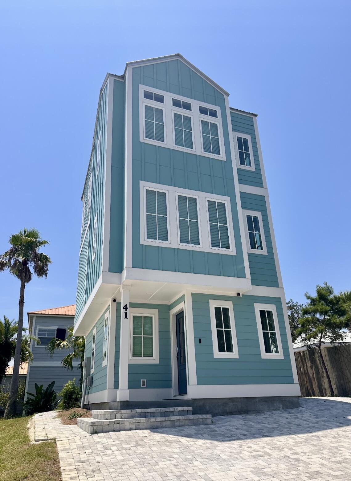 VILLAGE AT BLUE MOUNTAIN BEACH - Residential