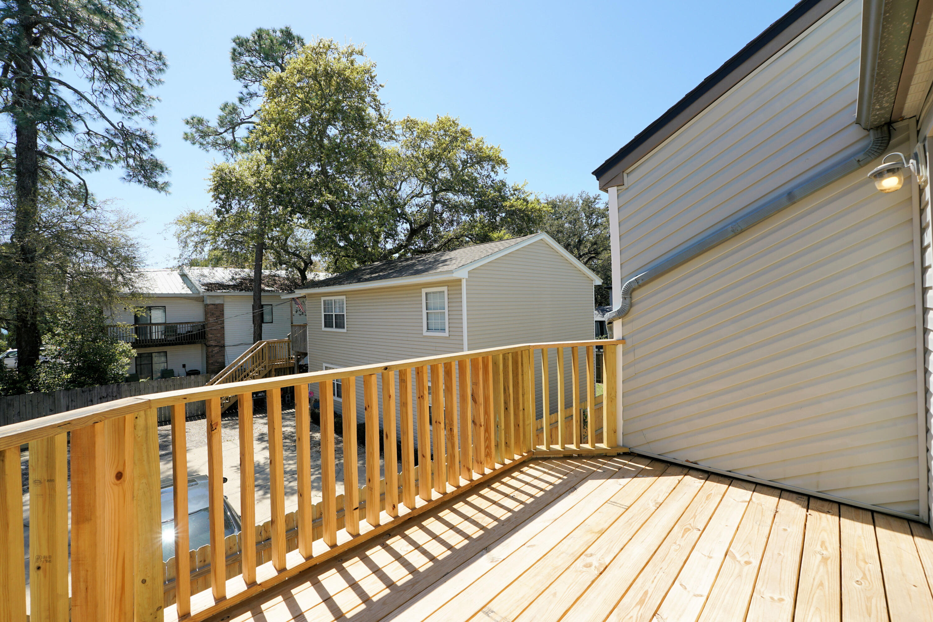 ELM PLACE CONDO - Residential