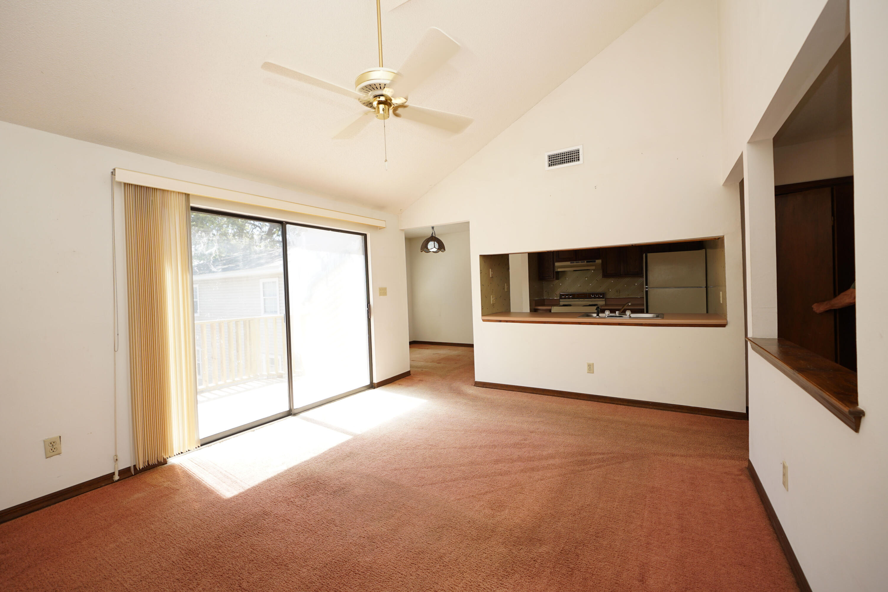 ELM PLACE CONDO - Residential