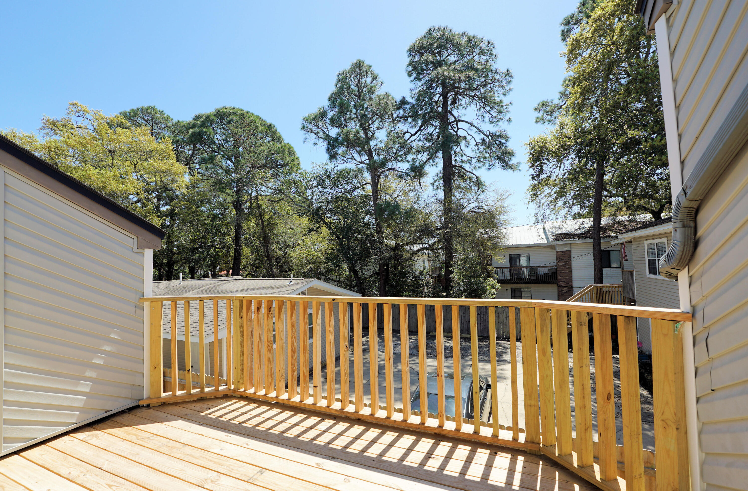 ELM PLACE CONDO - Residential