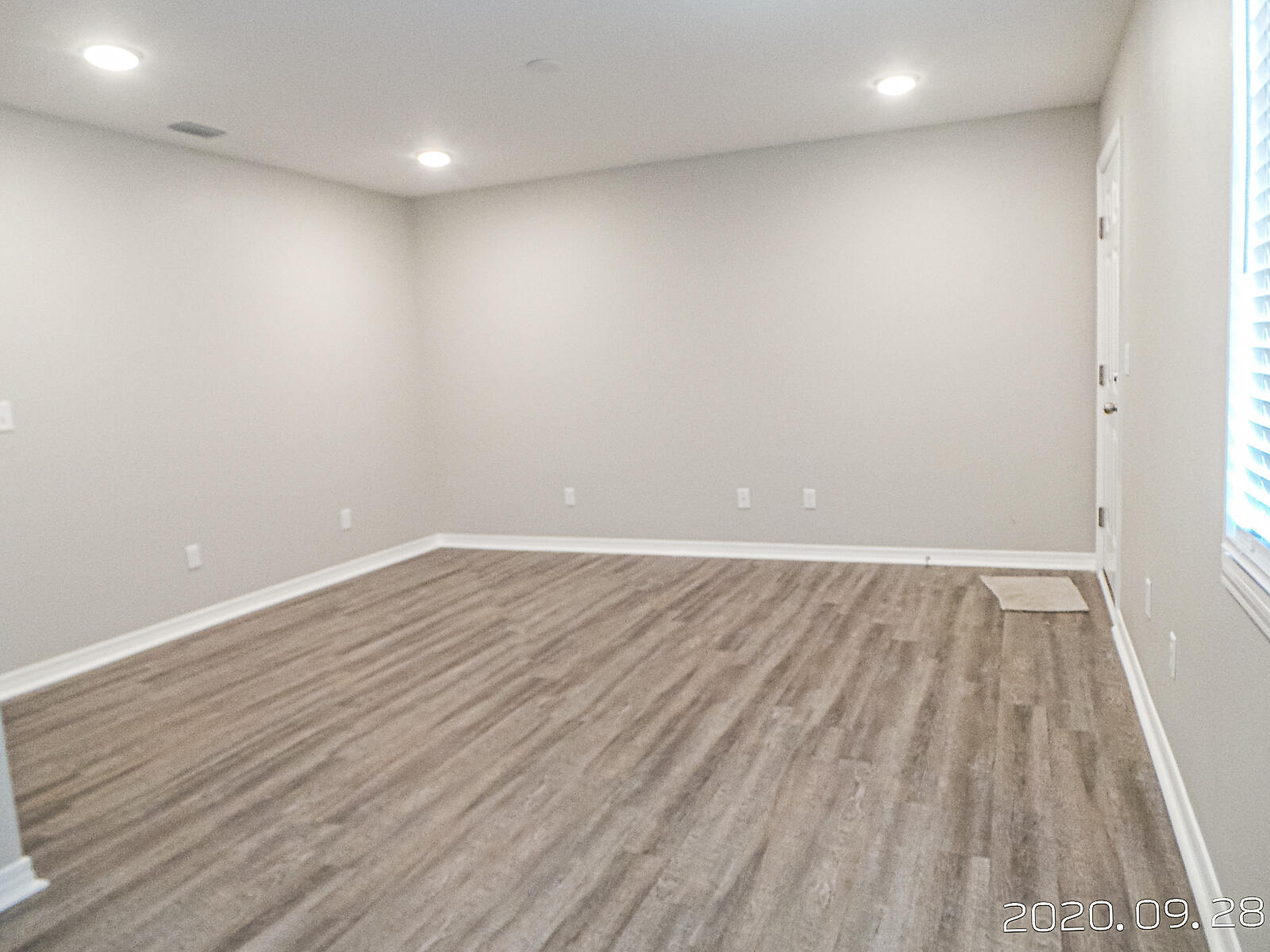 Berthe Avenue Apartments - Residential Lease