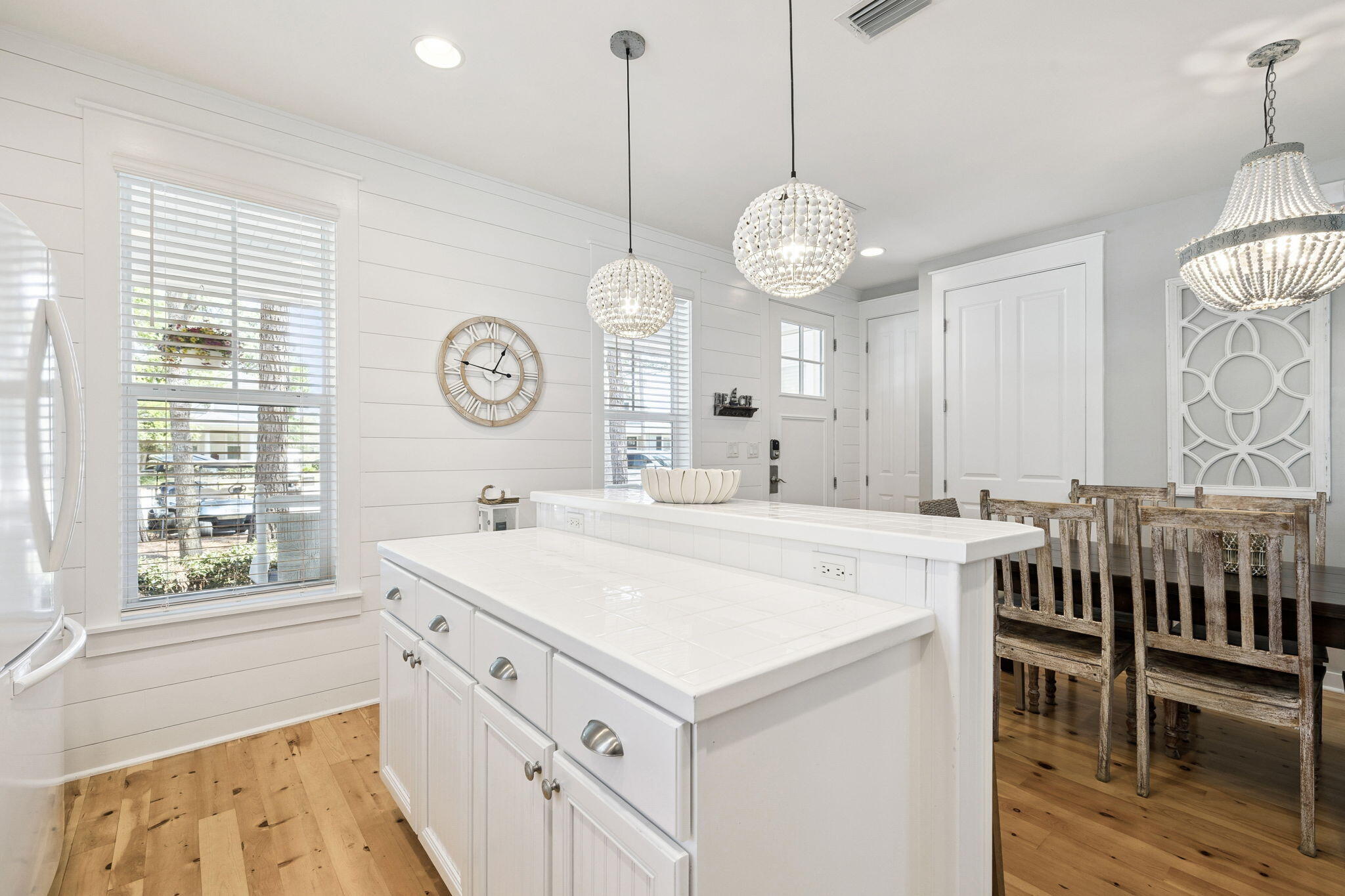 LAUREL GROVE - Residential