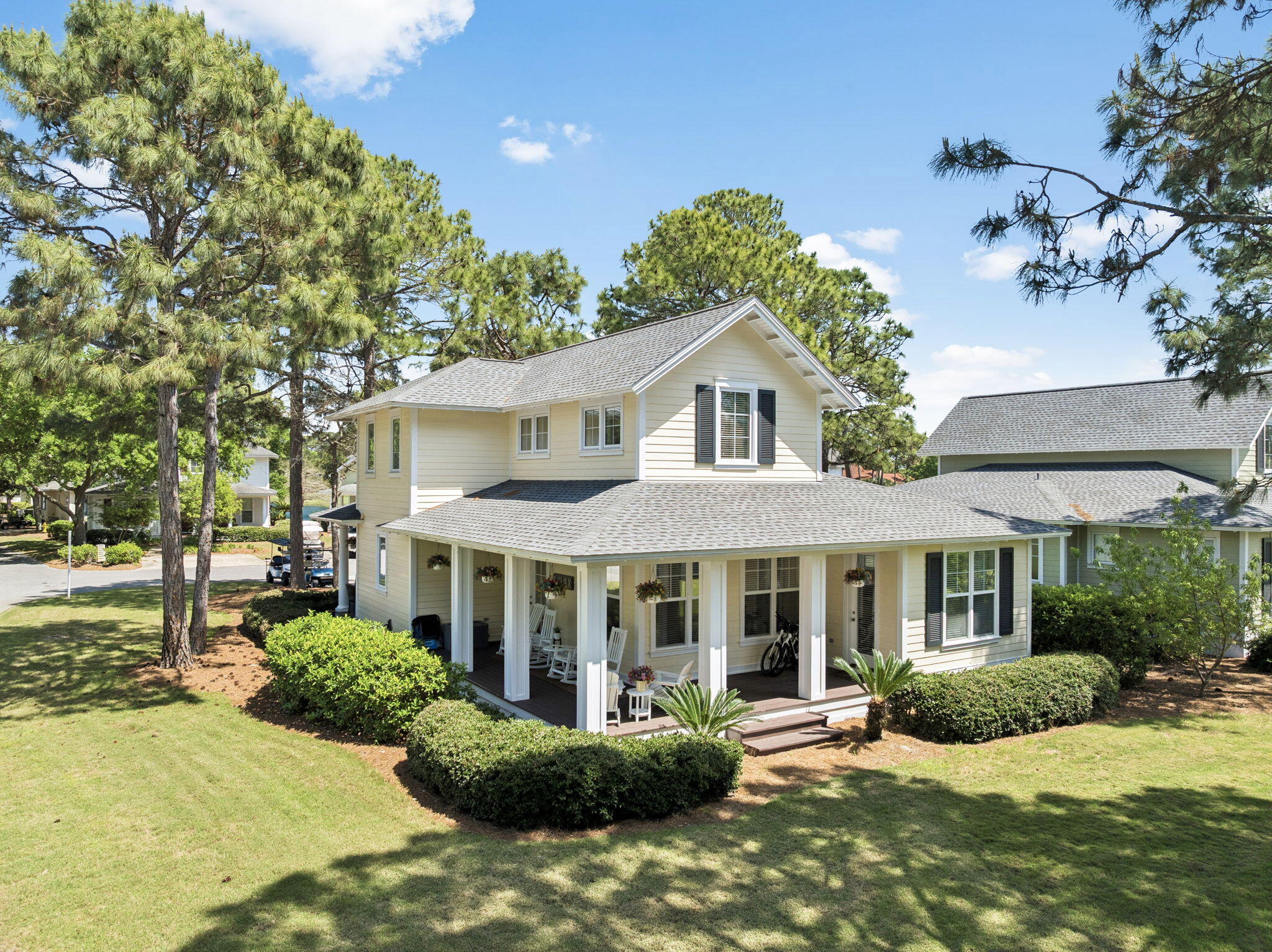 LAUREL GROVE - Residential