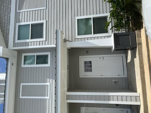 VERANDAS AT FREEPORT - Residential Lease