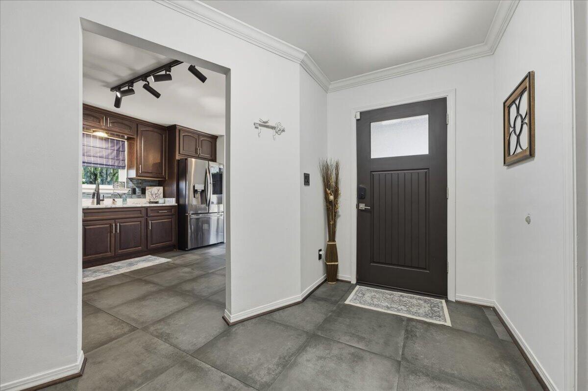 SOUTHERN PINES - Residential