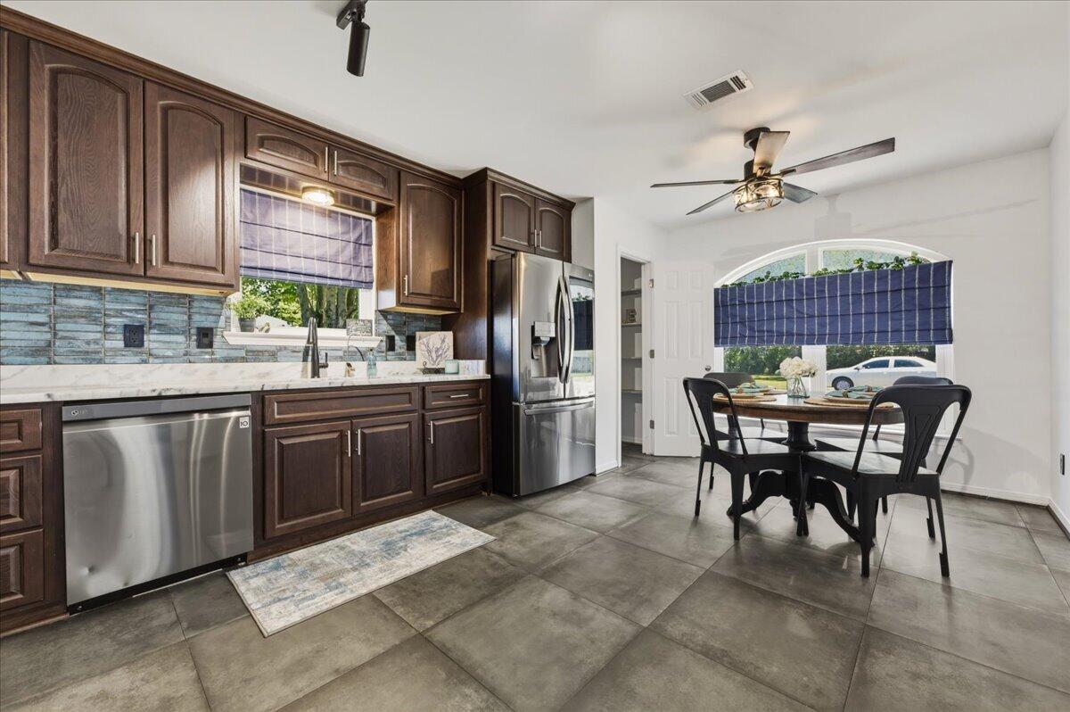 SOUTHERN PINES - Residential
