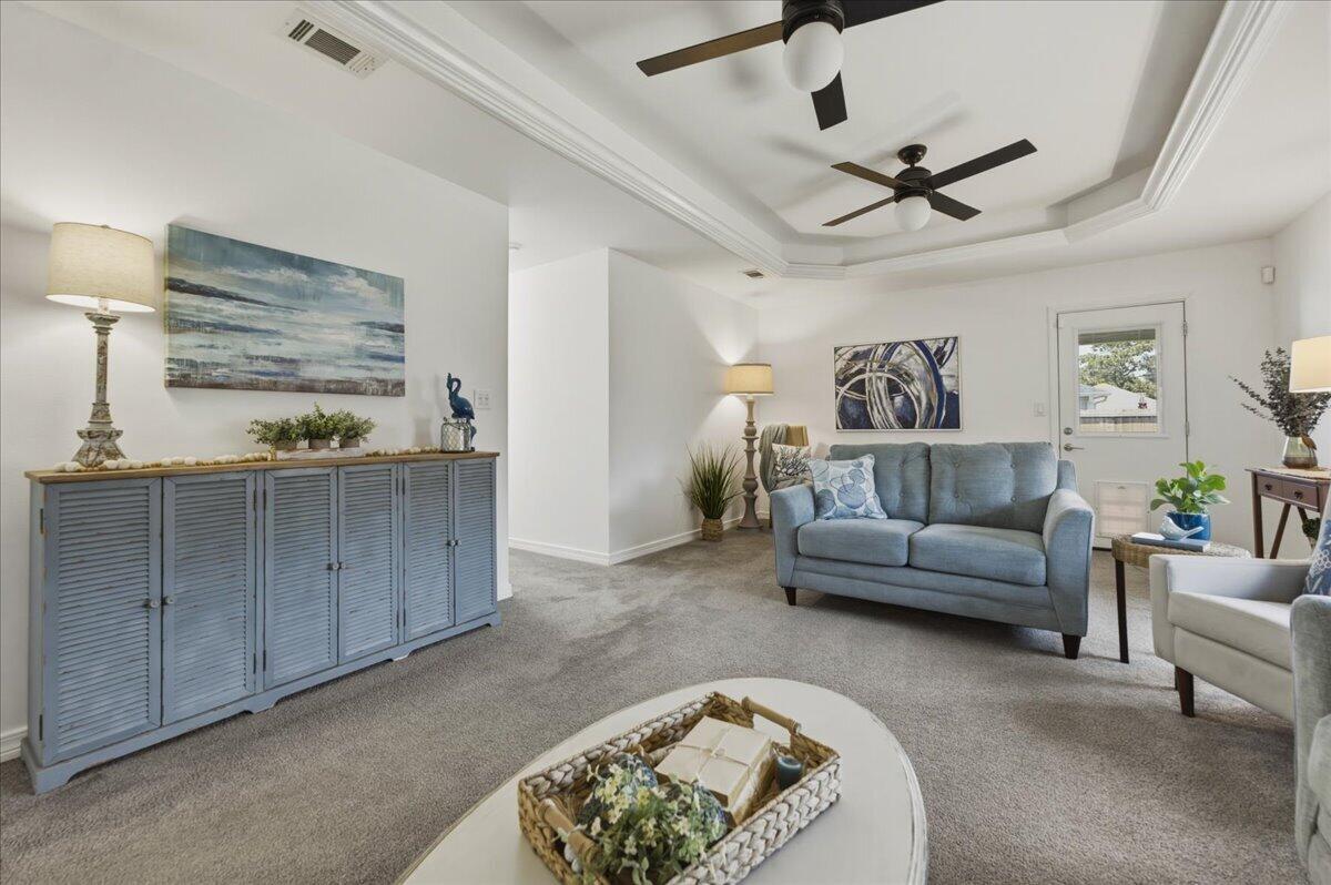 SOUTHERN PINES - Residential