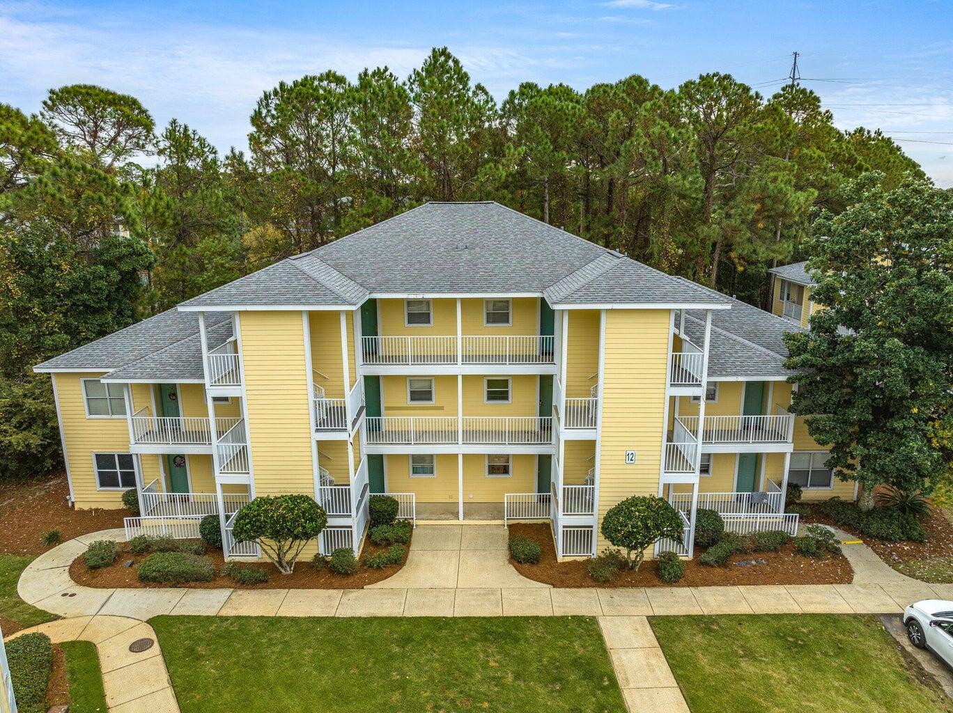 POINTE OF VIEW CONDO - Residential Lease