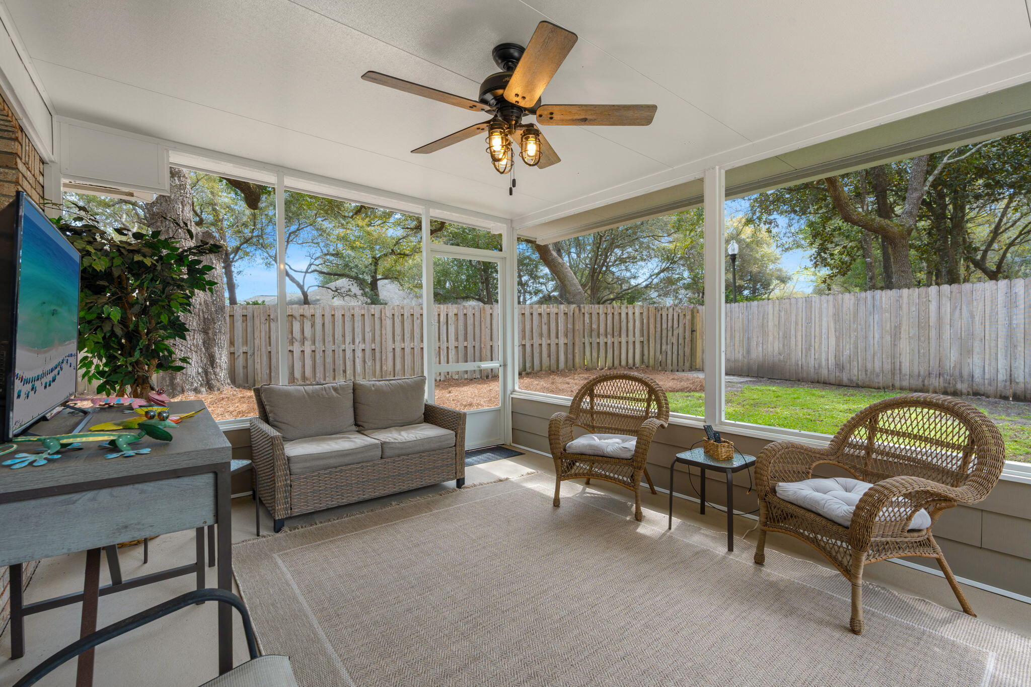 PARKWOOD ESTATES PH 2 BLUEWATER BAY - Residential