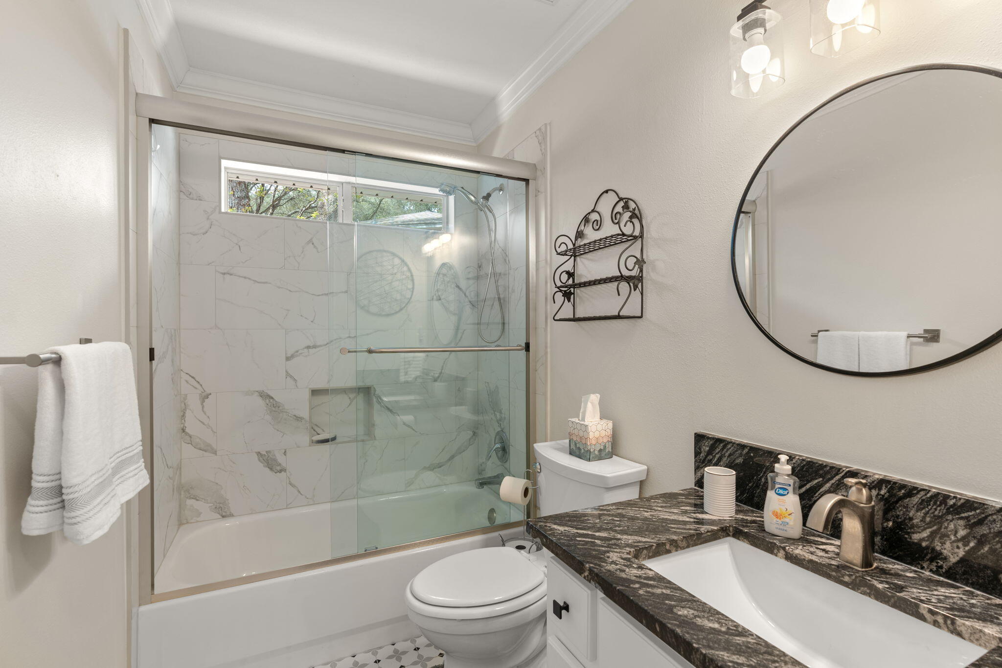 PARKWOOD ESTATES PH 2 BLUEWATER BAY - Residential