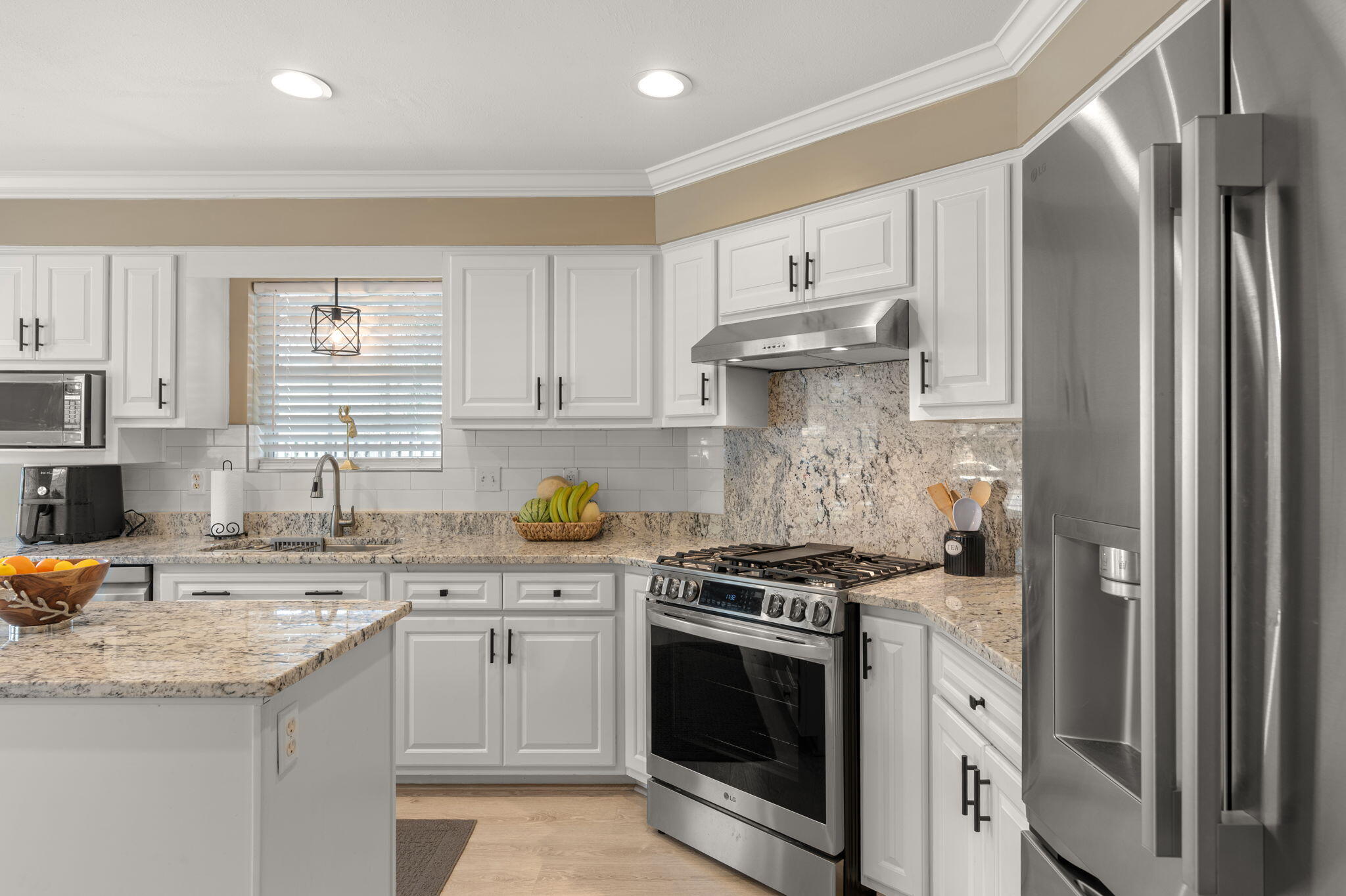 PARKWOOD ESTATES PH 2 BLUEWATER BAY - Residential