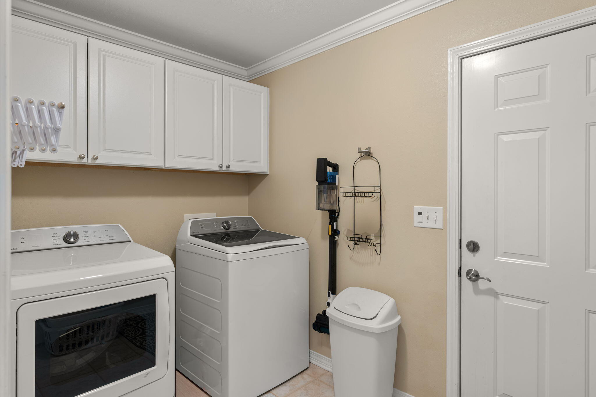 PARKWOOD ESTATES PH 2 BLUEWATER BAY - Residential