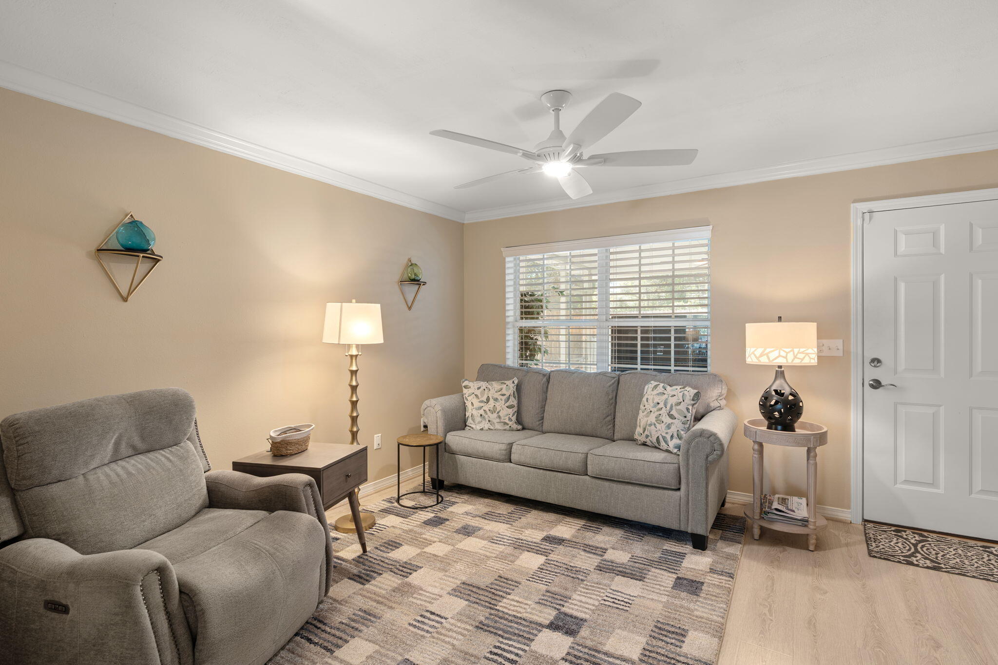 PARKWOOD ESTATES PH 2 BLUEWATER BAY - Residential